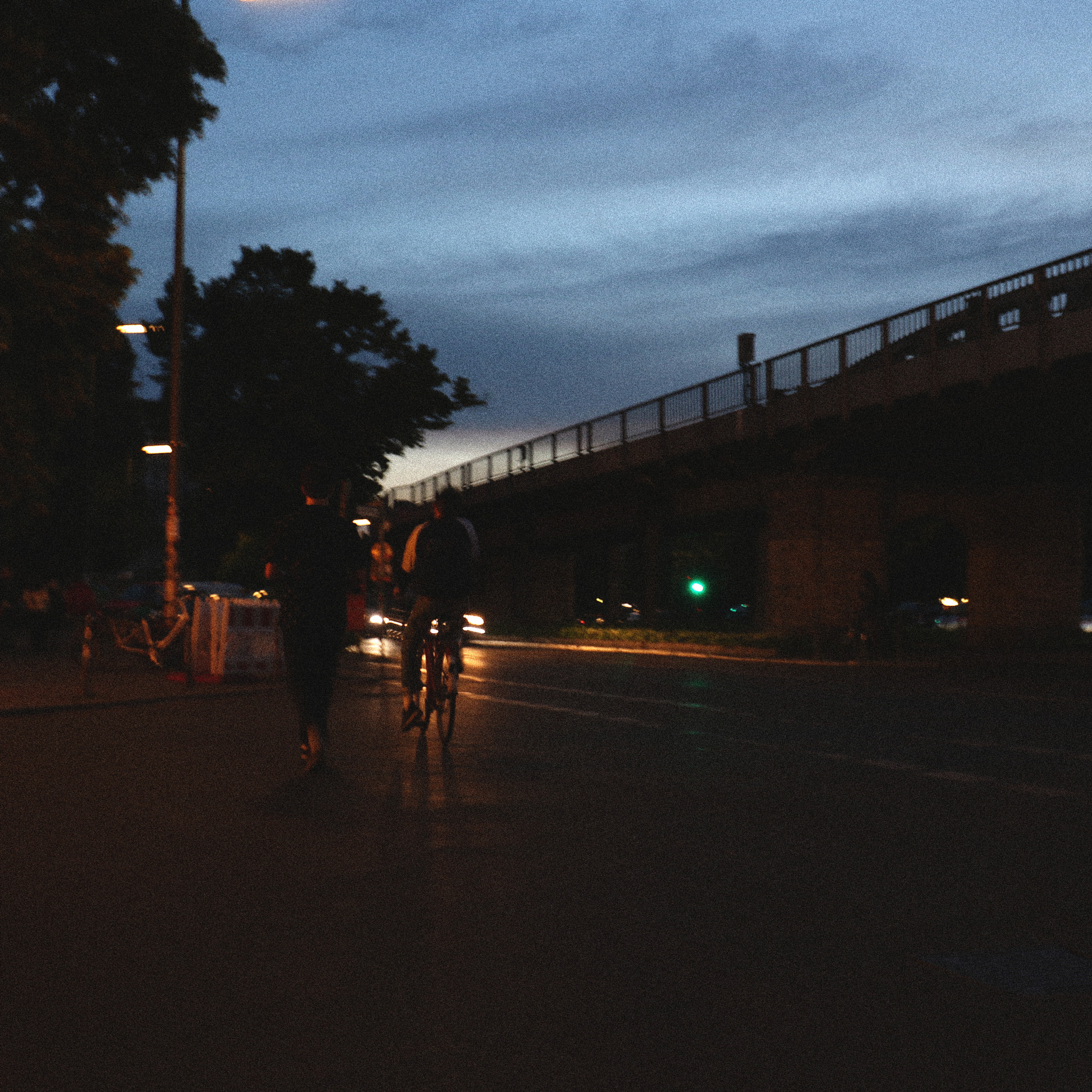 Canon EF 16-35mm F4L IS USM sample photo. Berlin by night. photography