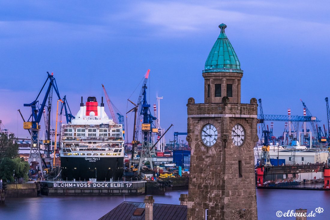 Sigma 17-70mm F2.8-4 DC Macro OS HSM | C sample photo. Queen mary 2 hamburg landungsbrücken photography