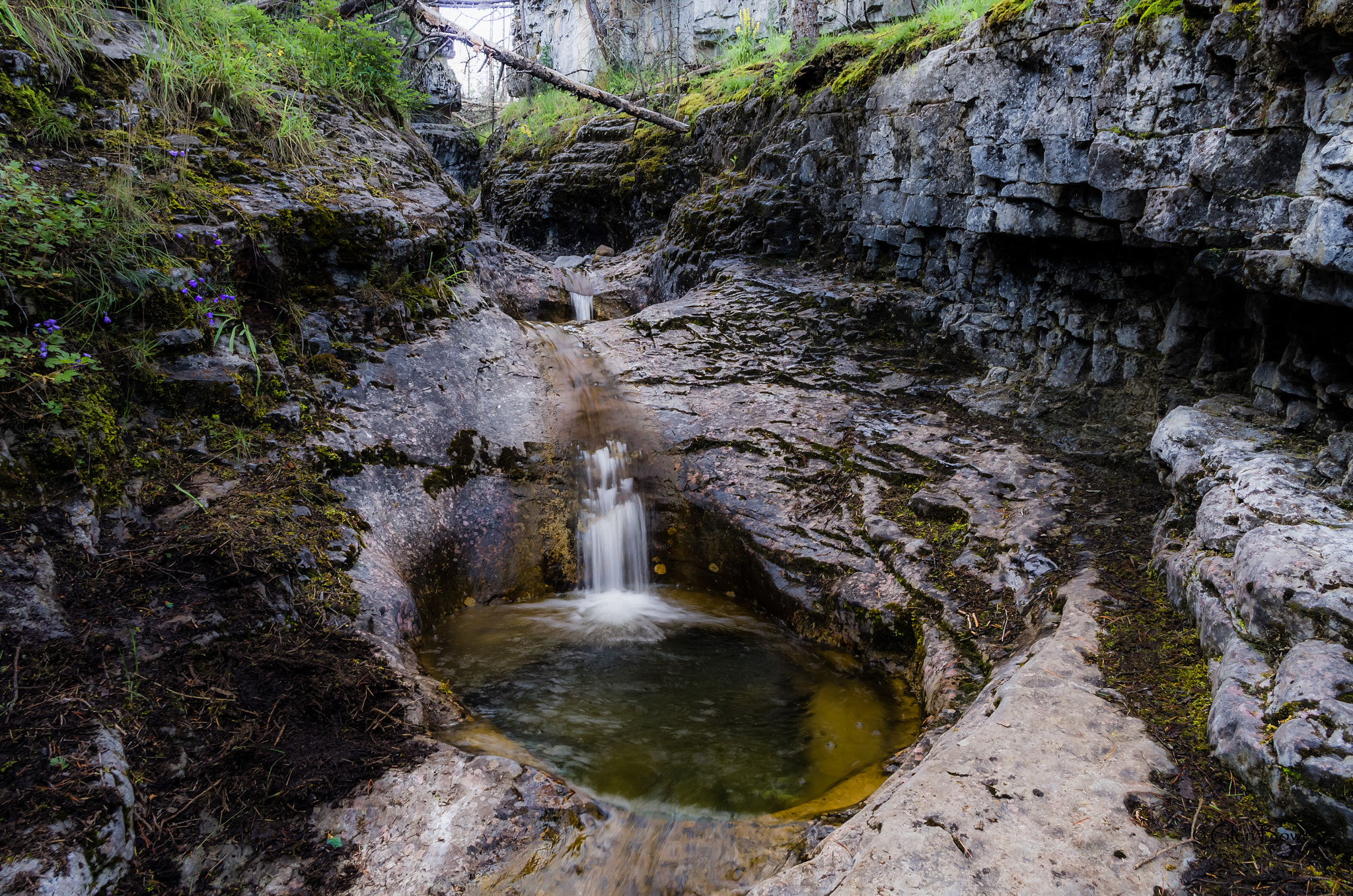 Pentax K-5 + Pentax smc DA 15mm F4 ED AL Limited sample photo. Crescent falls photography