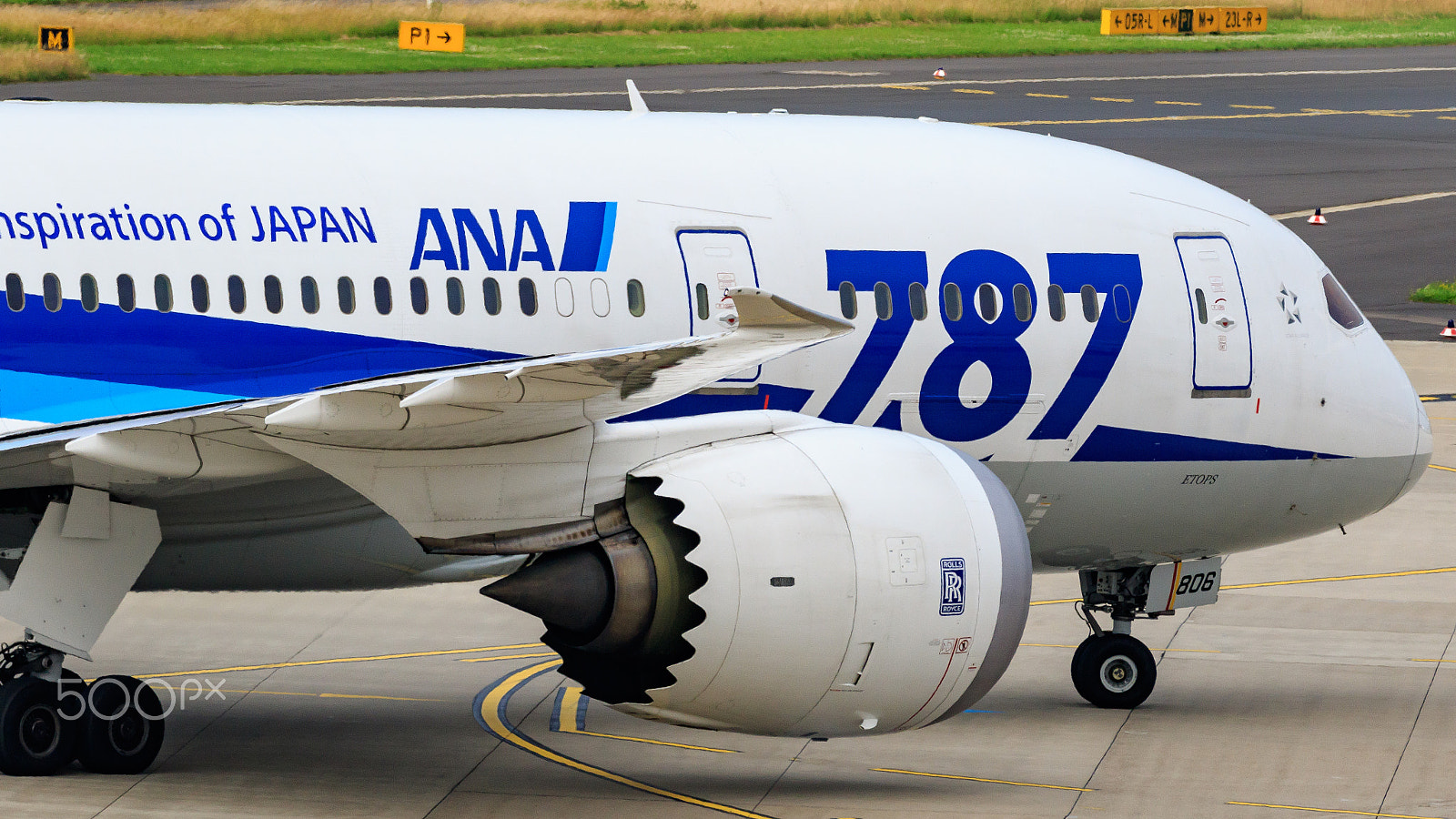 Canon EF 70-200mm F2.8L IS II USM sample photo. Planespotting düsseldorf photography