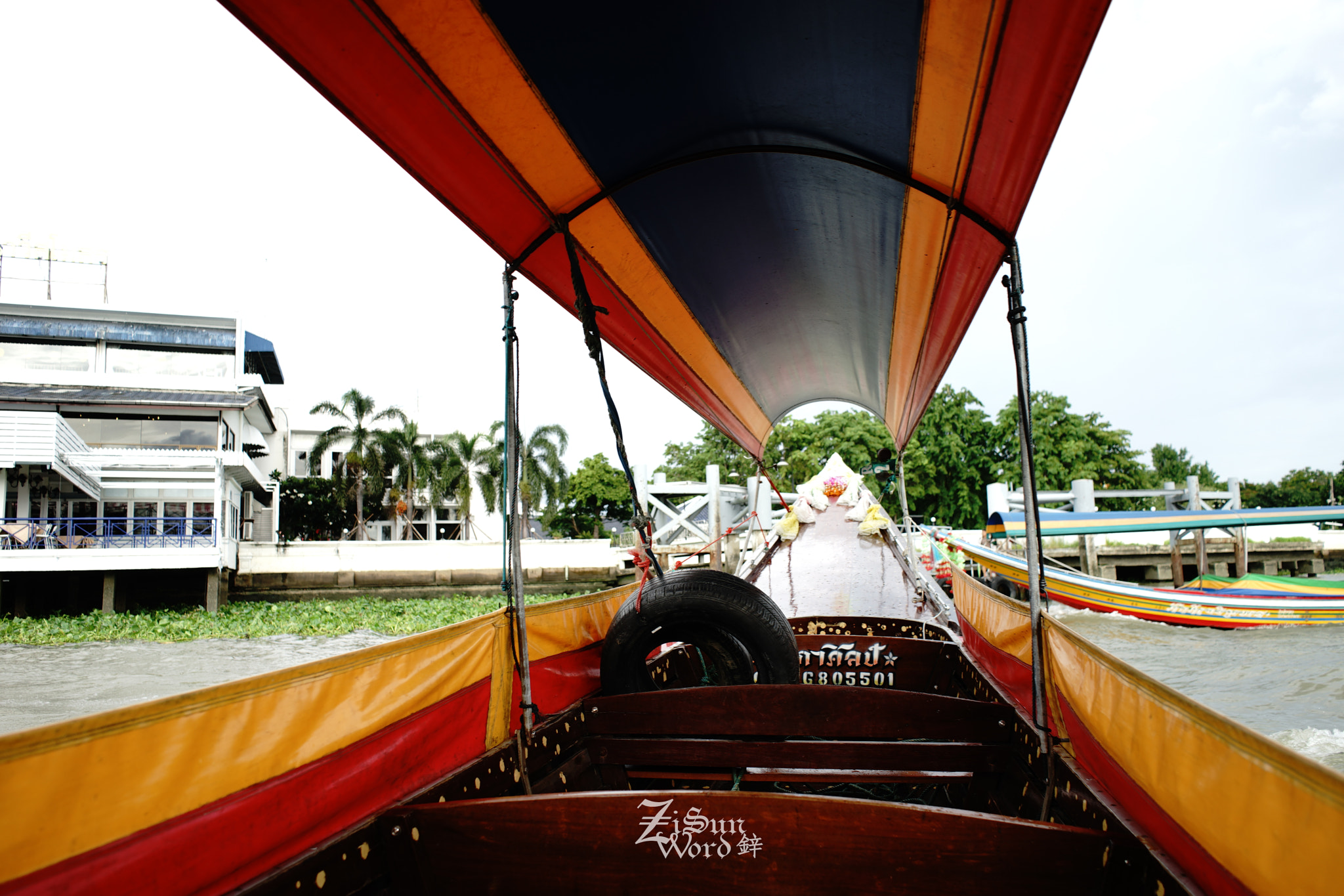 Sony a7 + Sony FE 28mm F2 sample photo. Boat.jpg photography