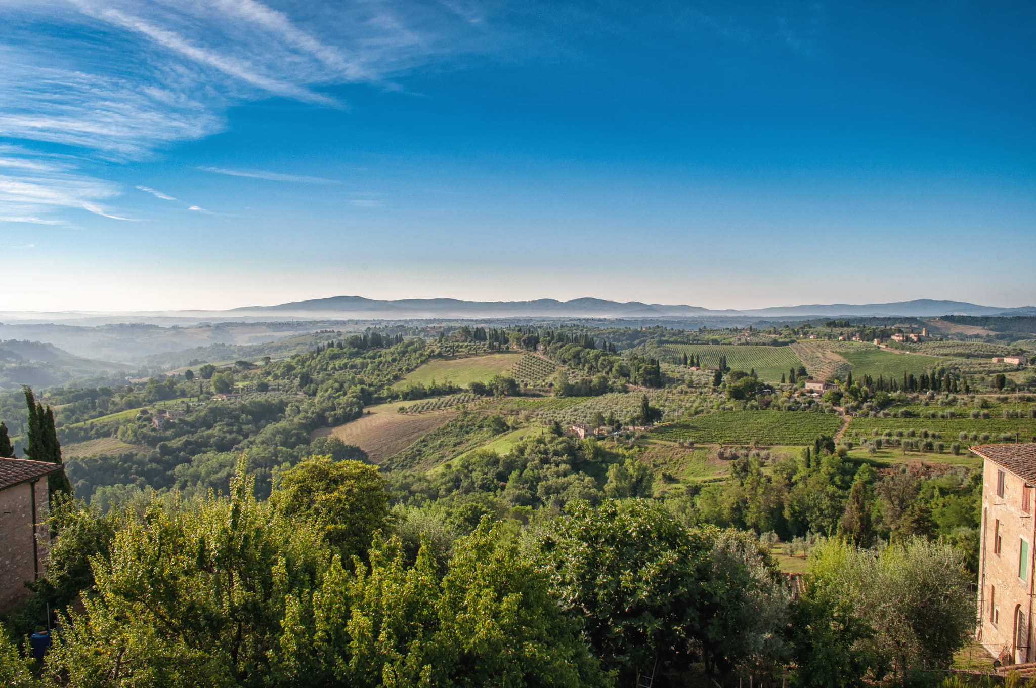 Nikon D300 + Nikon AF-S DX Nikkor 18-55mm F3.5-5.6G VR sample photo. View from san gimignano photography