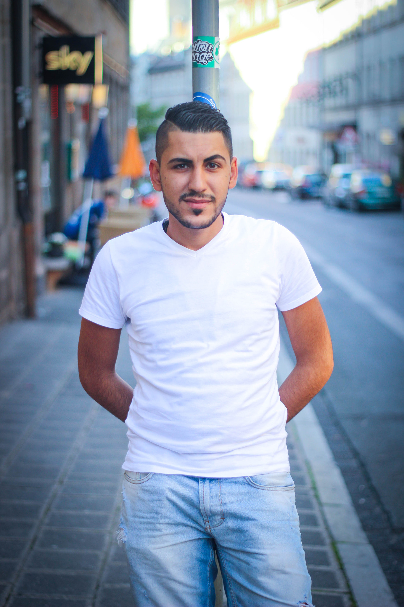 Canon EOS 600D (Rebel EOS T3i / EOS Kiss X5) + Canon EF 50mm f/1.8 sample photo. Portraits mohammad safef photography