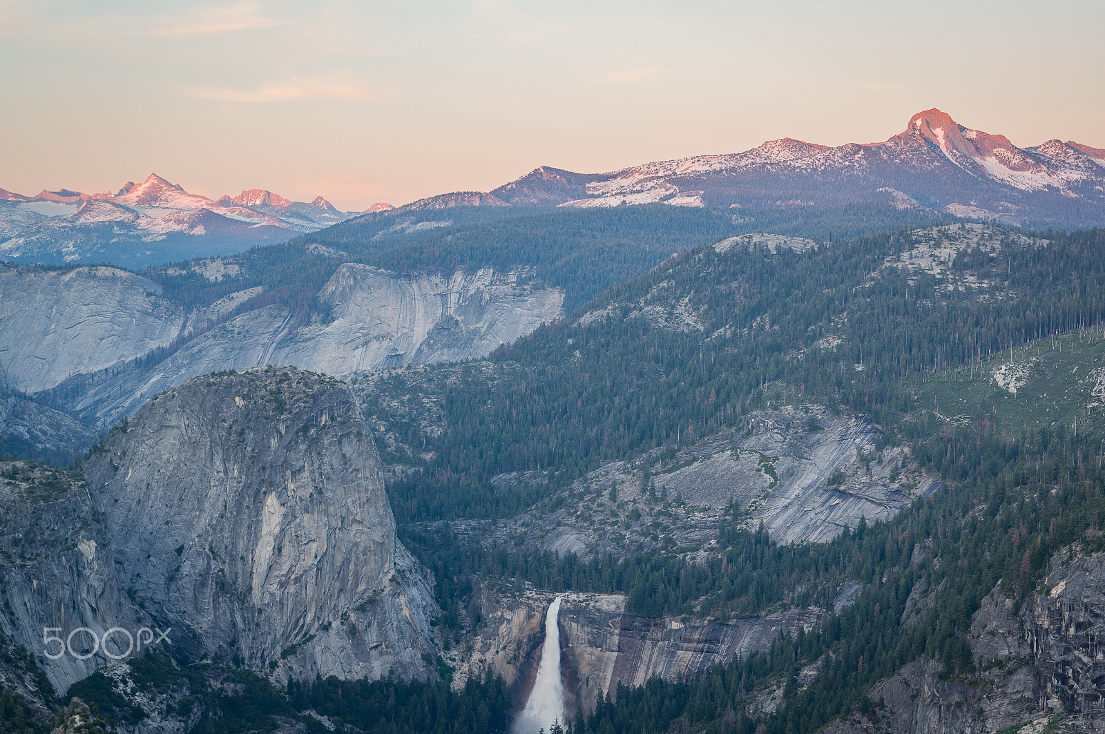 Sony Alpha NEX-5R + E 50mm F1.8 OSS sample photo. Yosemite national park photography