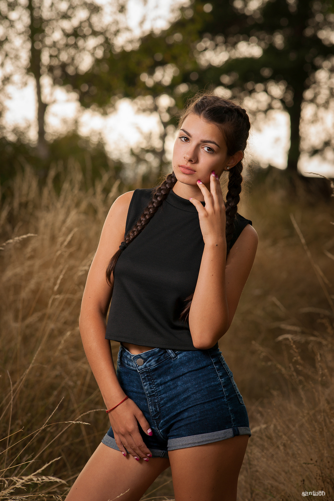 Sony Sonnar T* 135mm F1.8 ZA sample photo. Kari photography