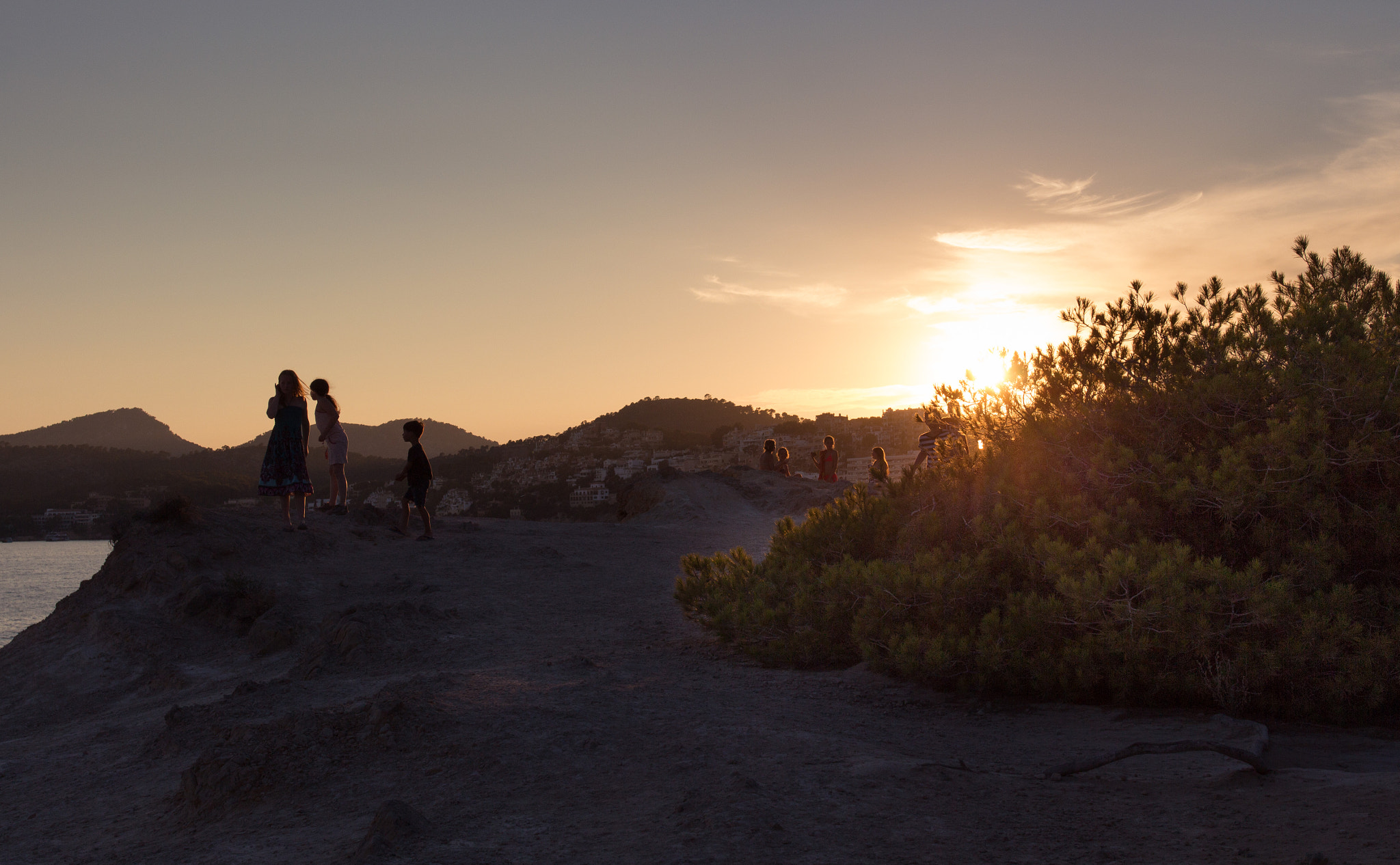 Canon EOS 650D (EOS Rebel T4i / EOS Kiss X6i) + Canon EF 17-40mm F4L USM sample photo. Spanish sunset photography