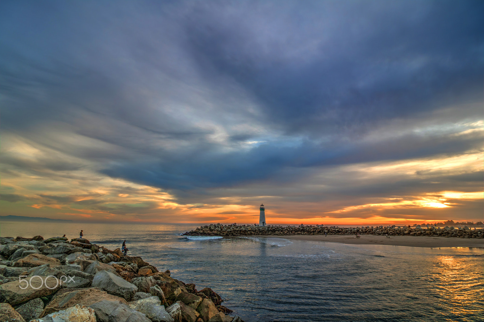 Canon EOS 750D (EOS Rebel T6i / EOS Kiss X8i) sample photo. Walton lighthouse photography