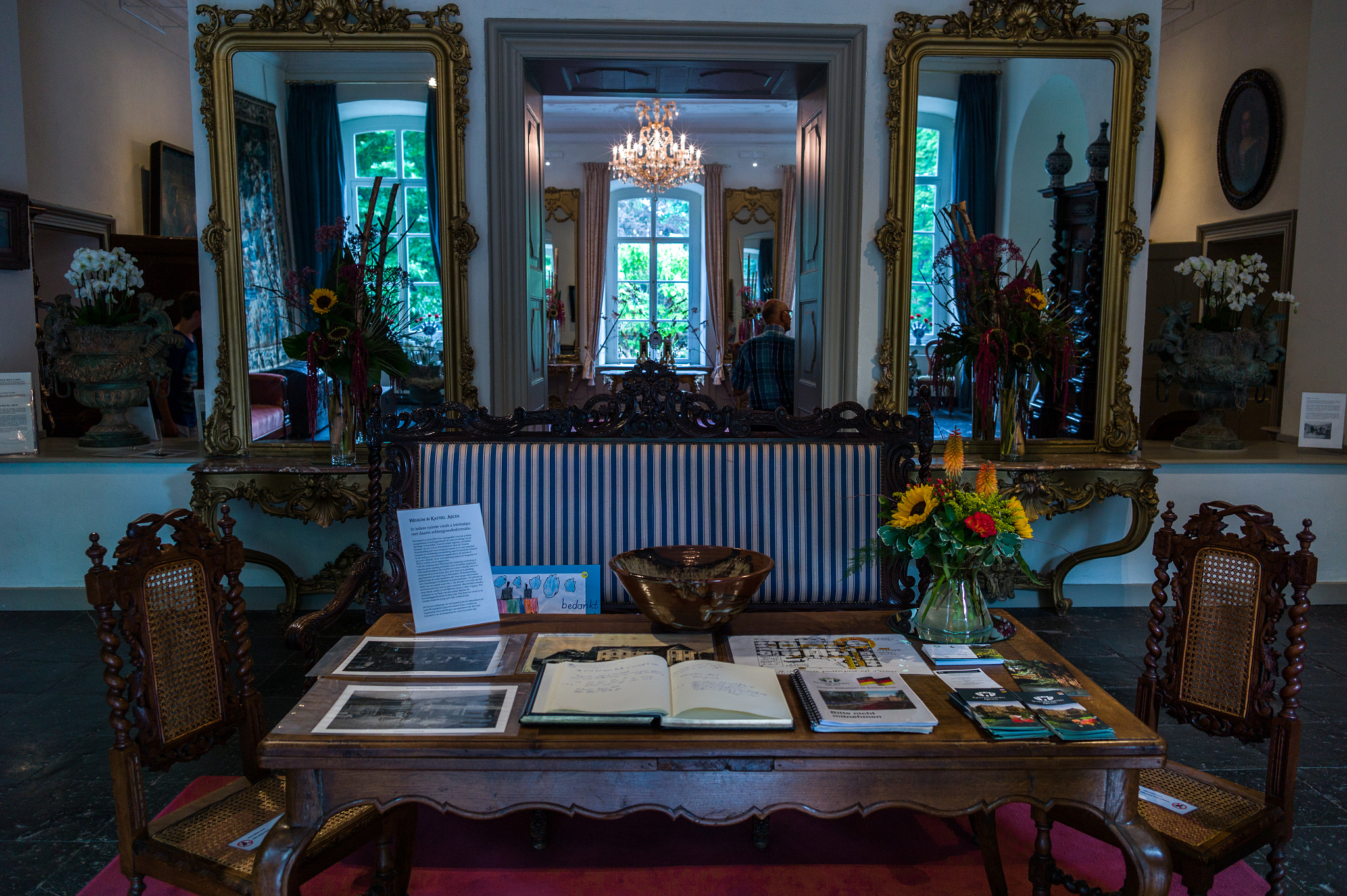 Leica M9 + Elmarit-M 28mm f/2.8 (IV) sample photo. Inside castle photography
