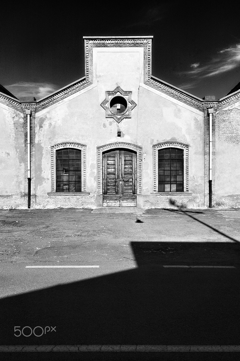 Nikon D70s sample photo. Crespi d'adda photography