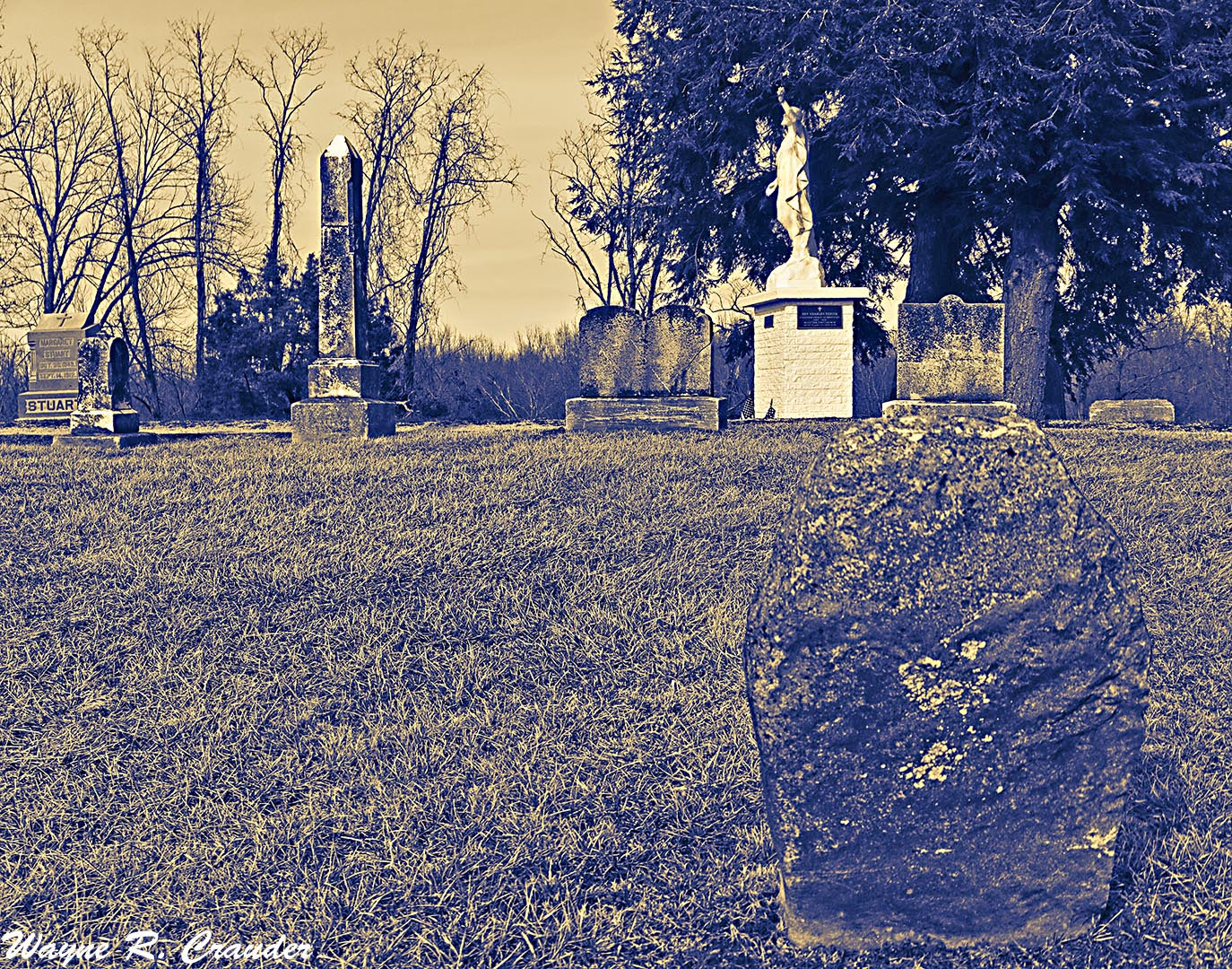 Panasonic Lumix DMC-GF5 sample photo. Cemetary photography