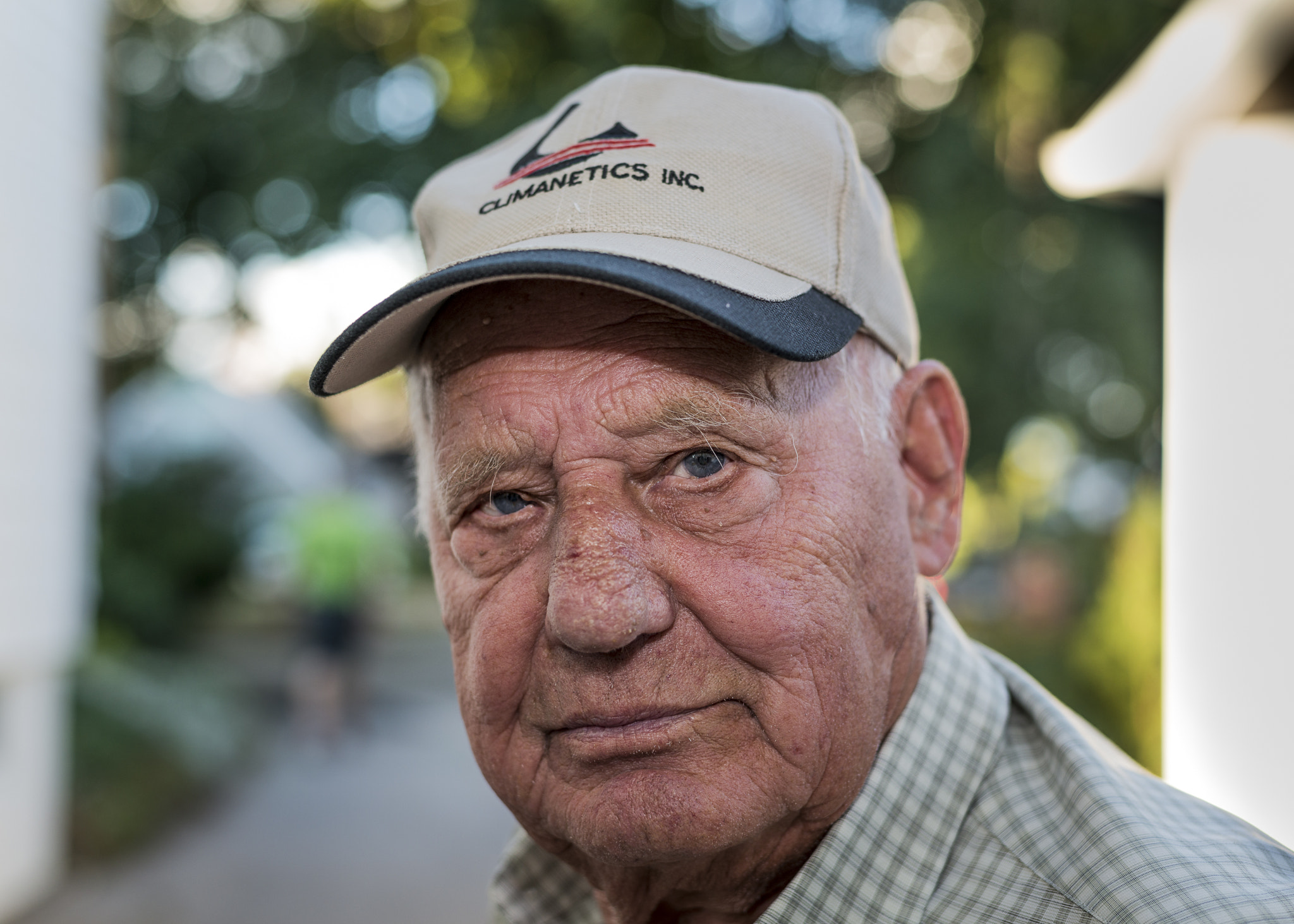 Nikon D800E + Nikon AF-S Nikkor 50mm F1.8G sample photo. Proud photography