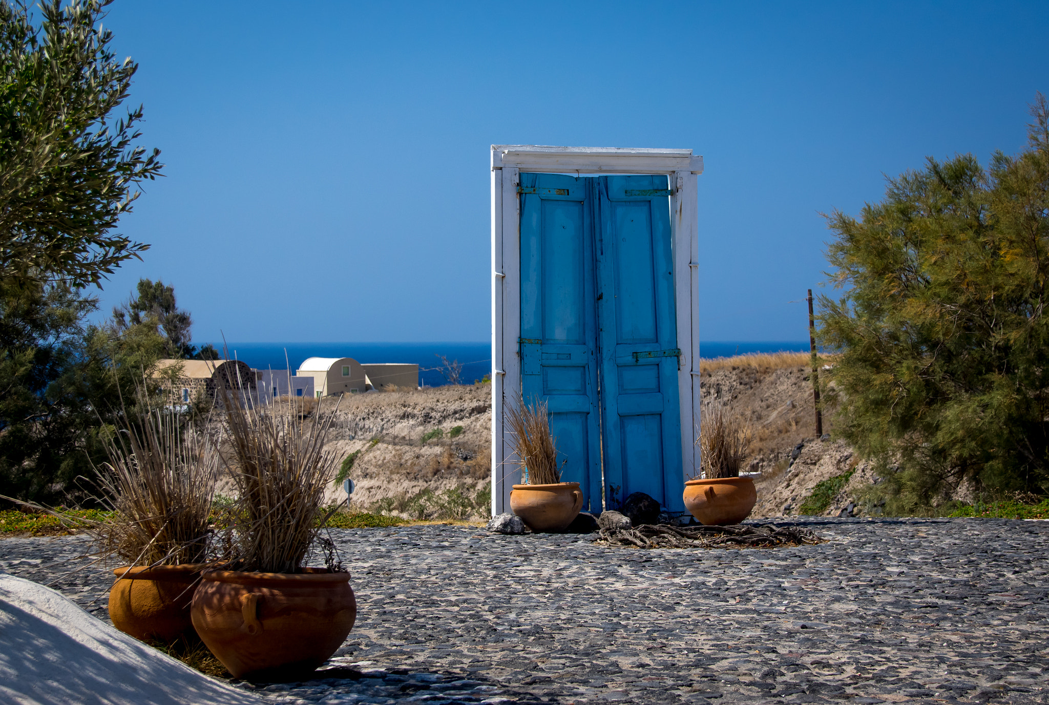 Sigma 18-250mm F3.5-6.3 DC Macro OS HSM sample photo. Door to nowhere photography