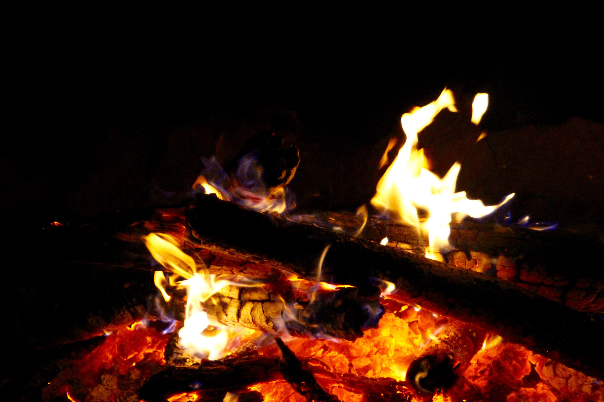 Canon EOS 650D (EOS Rebel T4i / EOS Kiss X6i) sample photo. Fire elemental photography