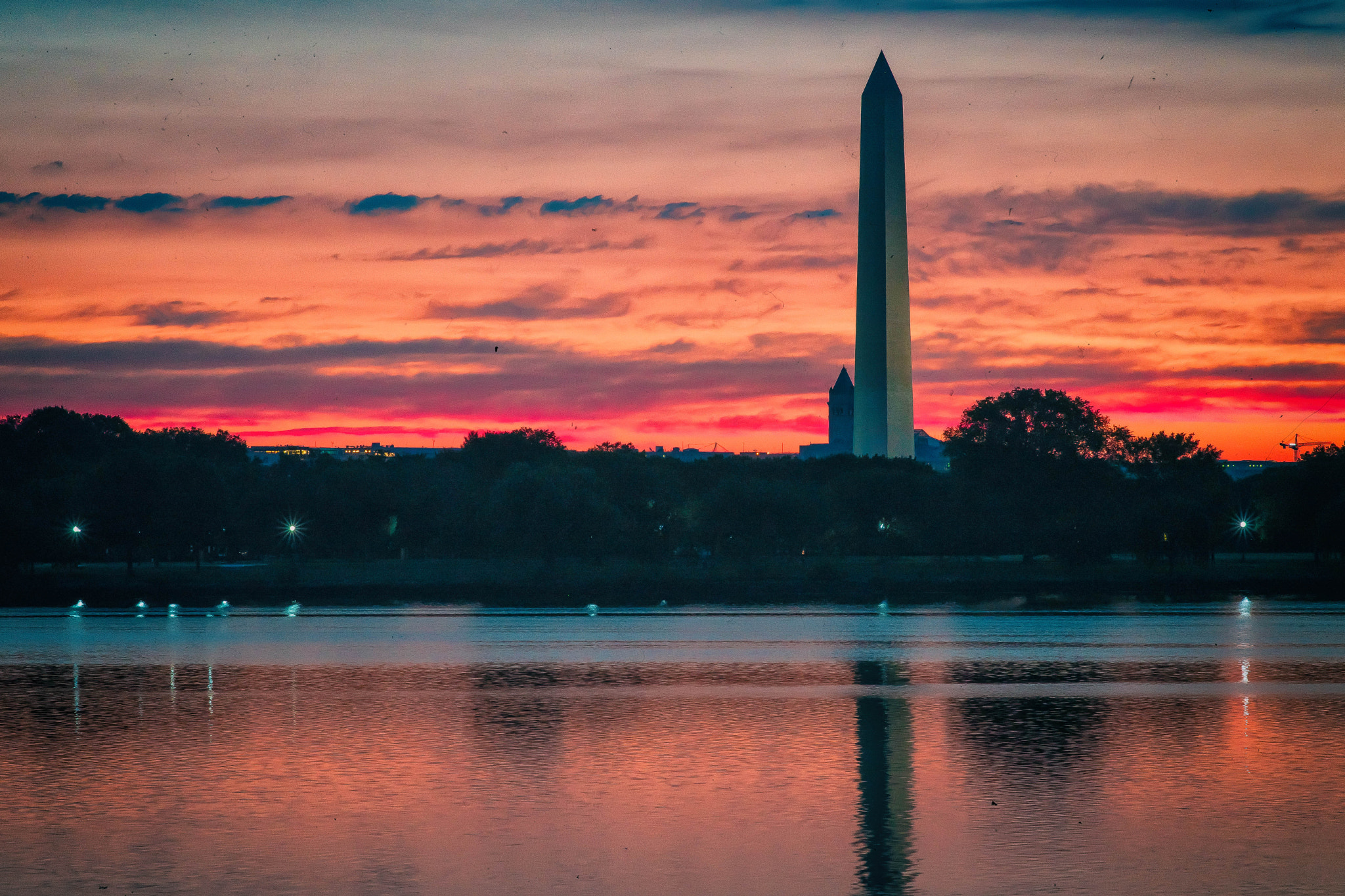 Nikon D500 + Nikon AF-S Nikkor 85mm F1.8G sample photo. Burning skies over dc photography