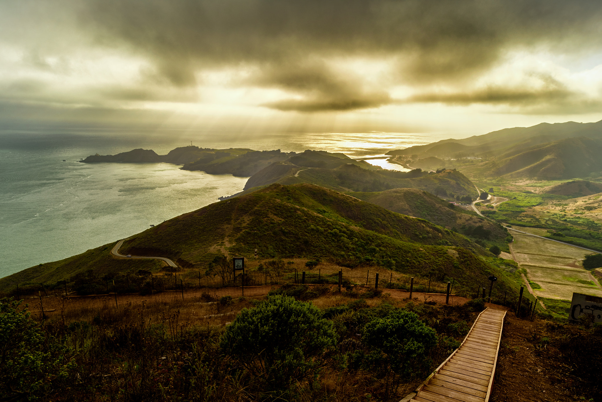 Nikon D750 + ZEISS Milvus 21mm F2.8 sample photo. Rodeo lagoon photography