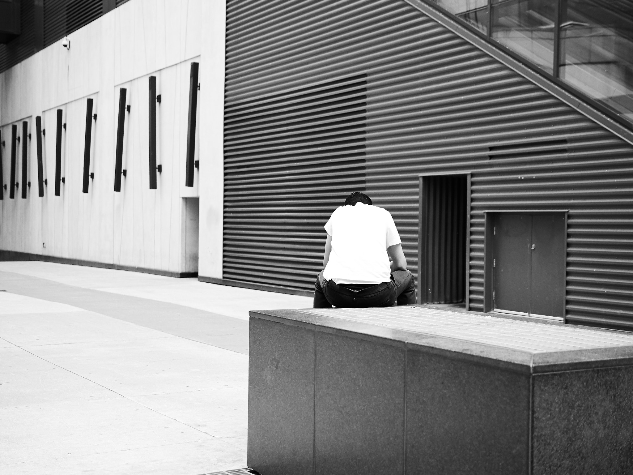 Panasonic Lumix DMC-GX8 + Panasonic Leica DG Summilux 25mm F1.4 II ASPH sample photo. Against the grain photography