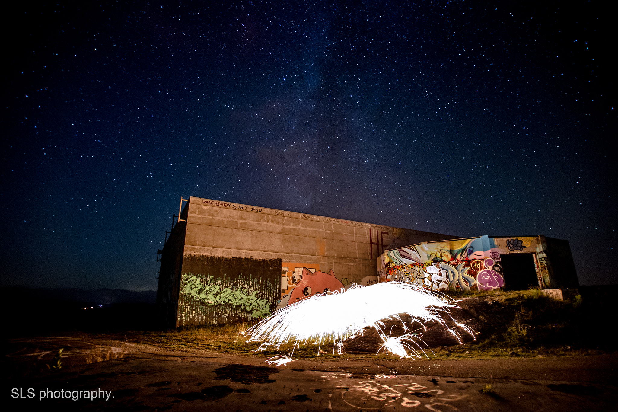 Sigma 17-35mm f/2.8-4 EX DG Aspherical HSM sample photo. Milky sheild photography