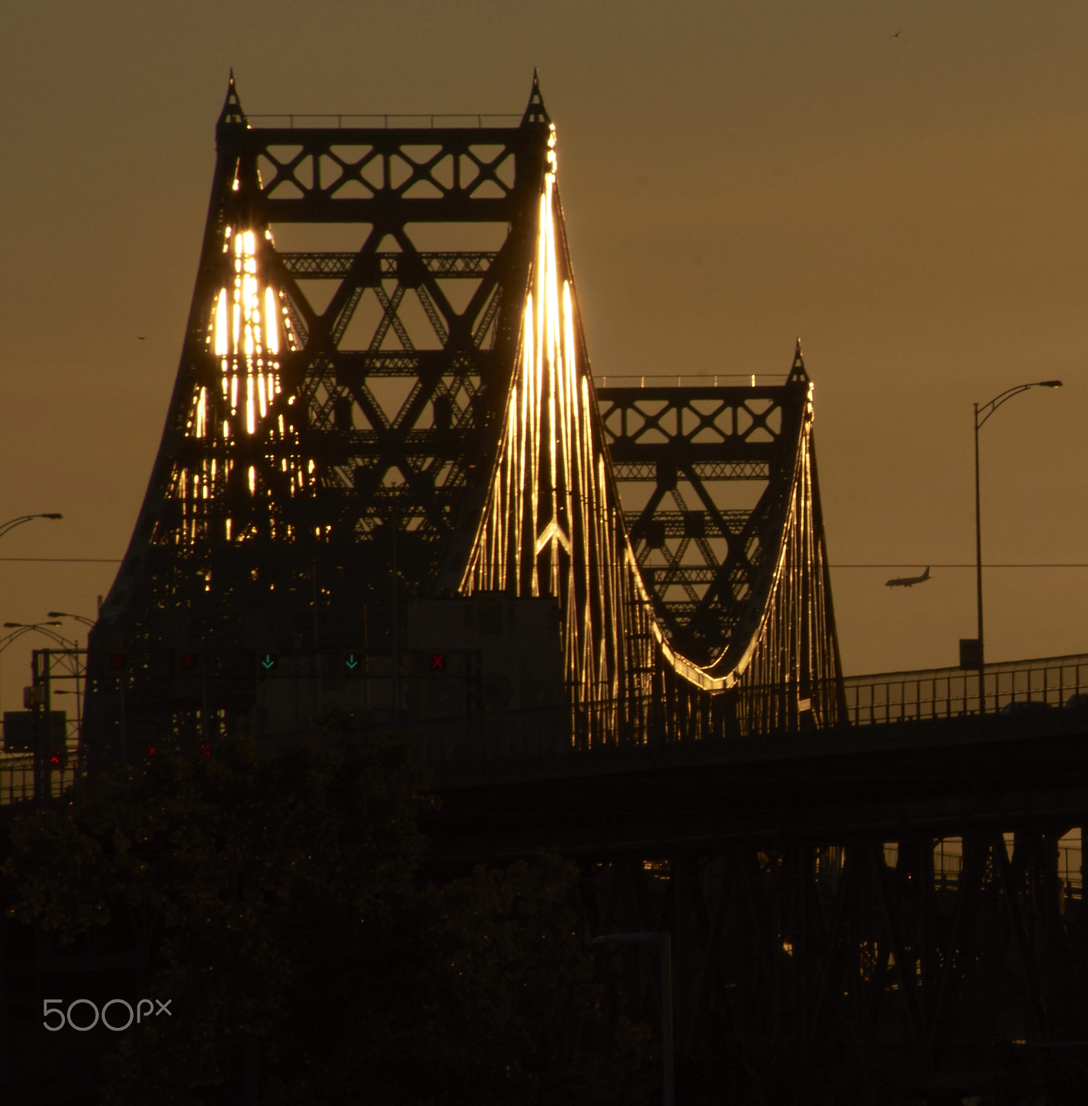 Sony SLT-A65 (SLT-A65V) + DT 18-270mm F3.5-6.3 SSM sample photo. Pont 2 photography
