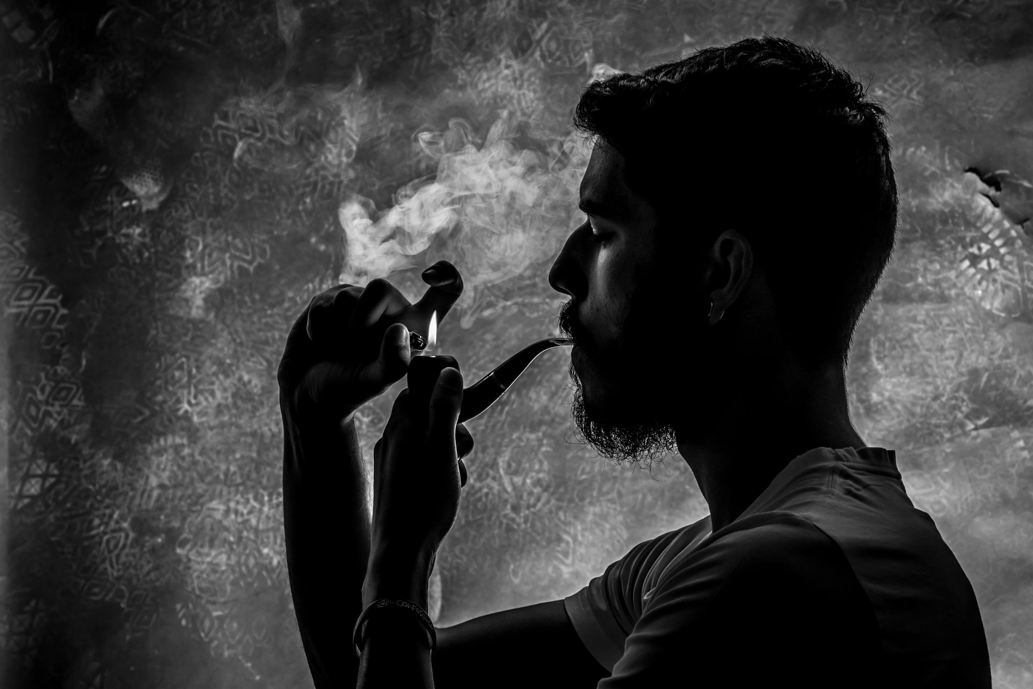Nikon AF Micro-Nikkor 60mm F2.8D sample photo. Smoking pipe photography