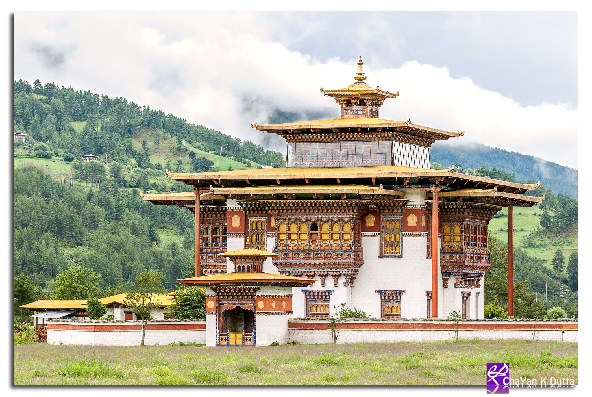 Sigma 105mm F2.8 EX DG Macro sample photo. The peaceful lhakhang  photography