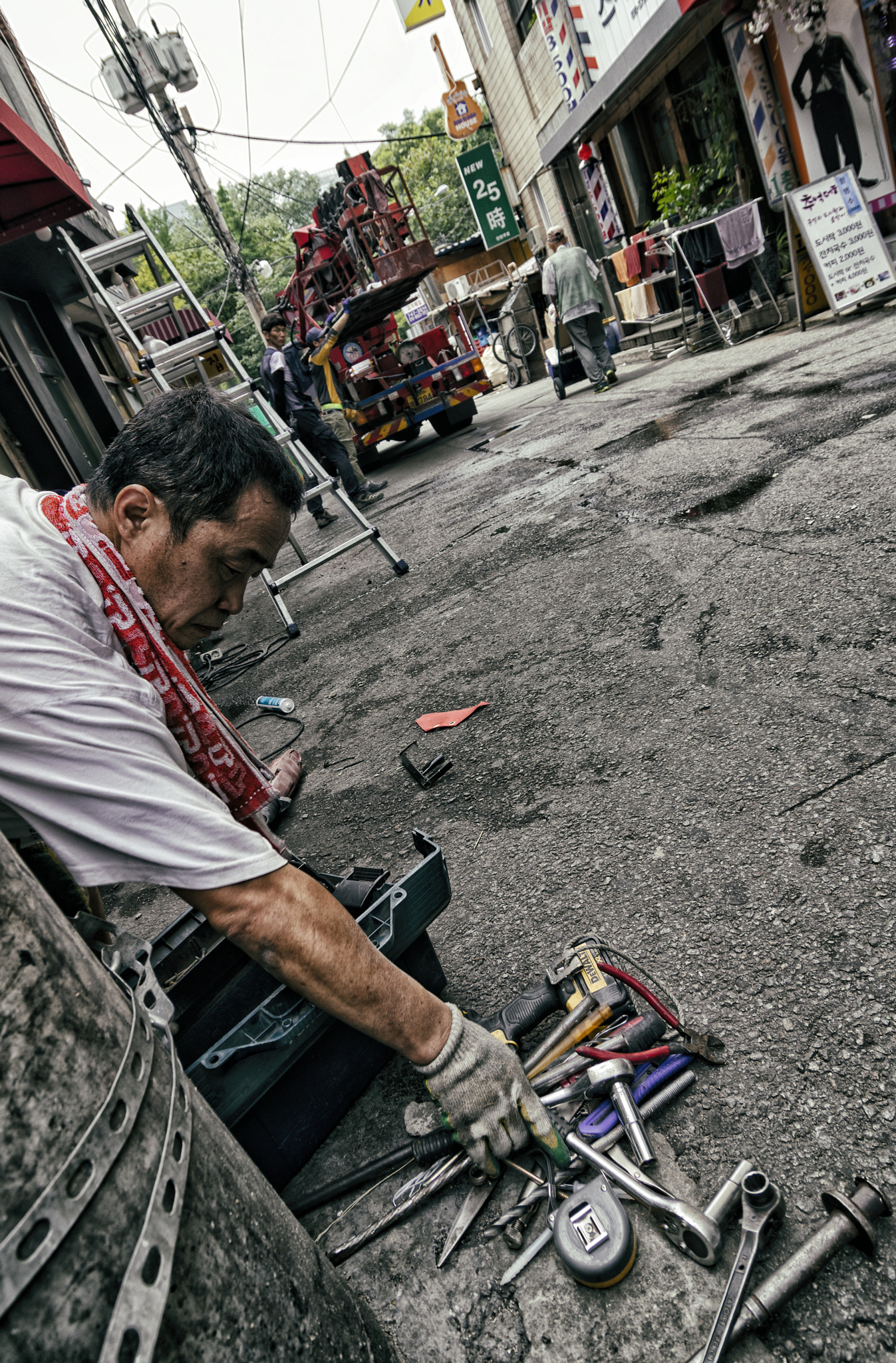 Pentax K-3 sample photo. A skilled mechanic gathering his working tools photography