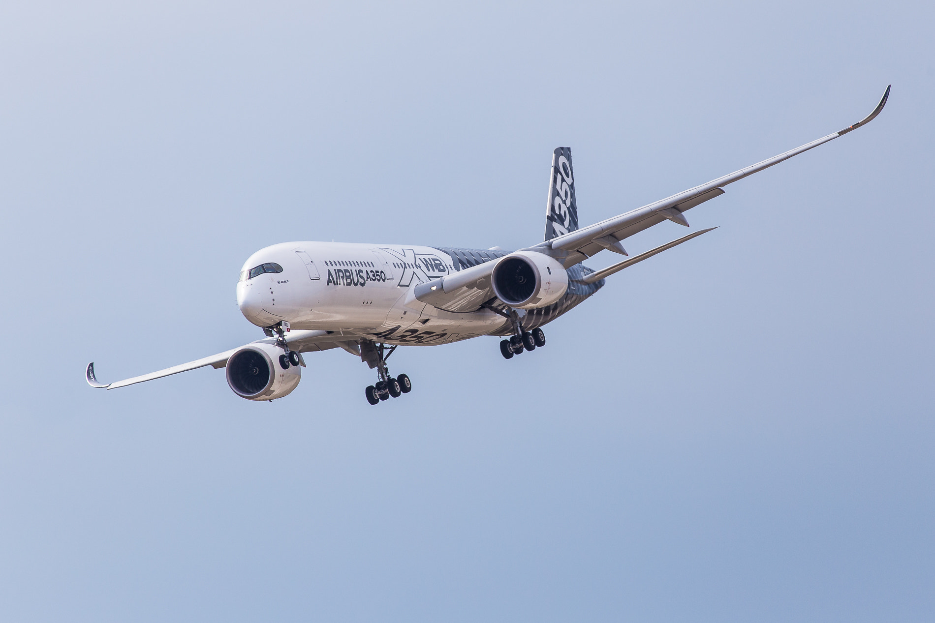Canon EF 100-400mm F4.5-5.6L IS USM sample photo. Airbus a350 photography