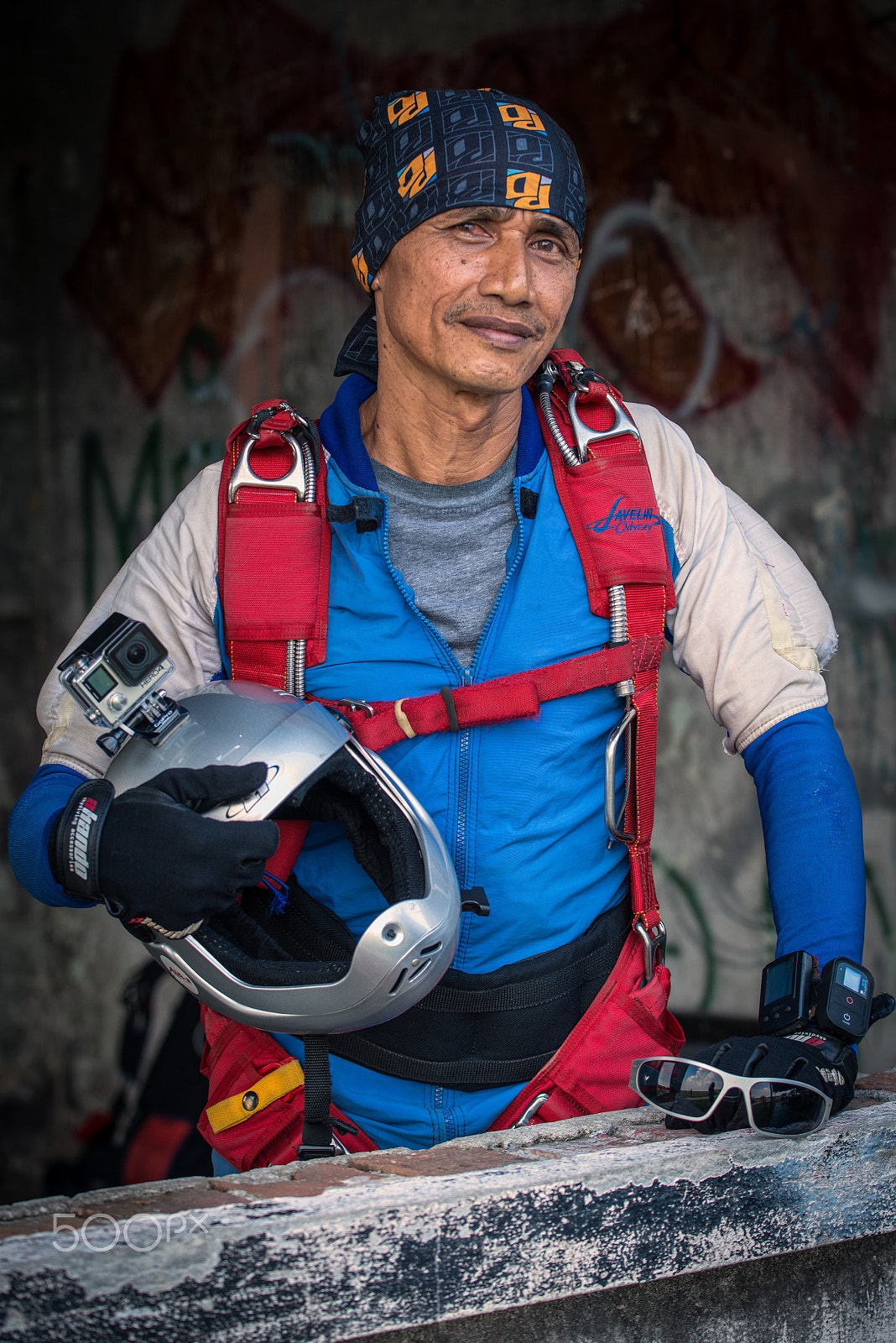 Nikon AF-S Nikkor 70-200mm F4G ED VR sample photo. Faces of courage photography