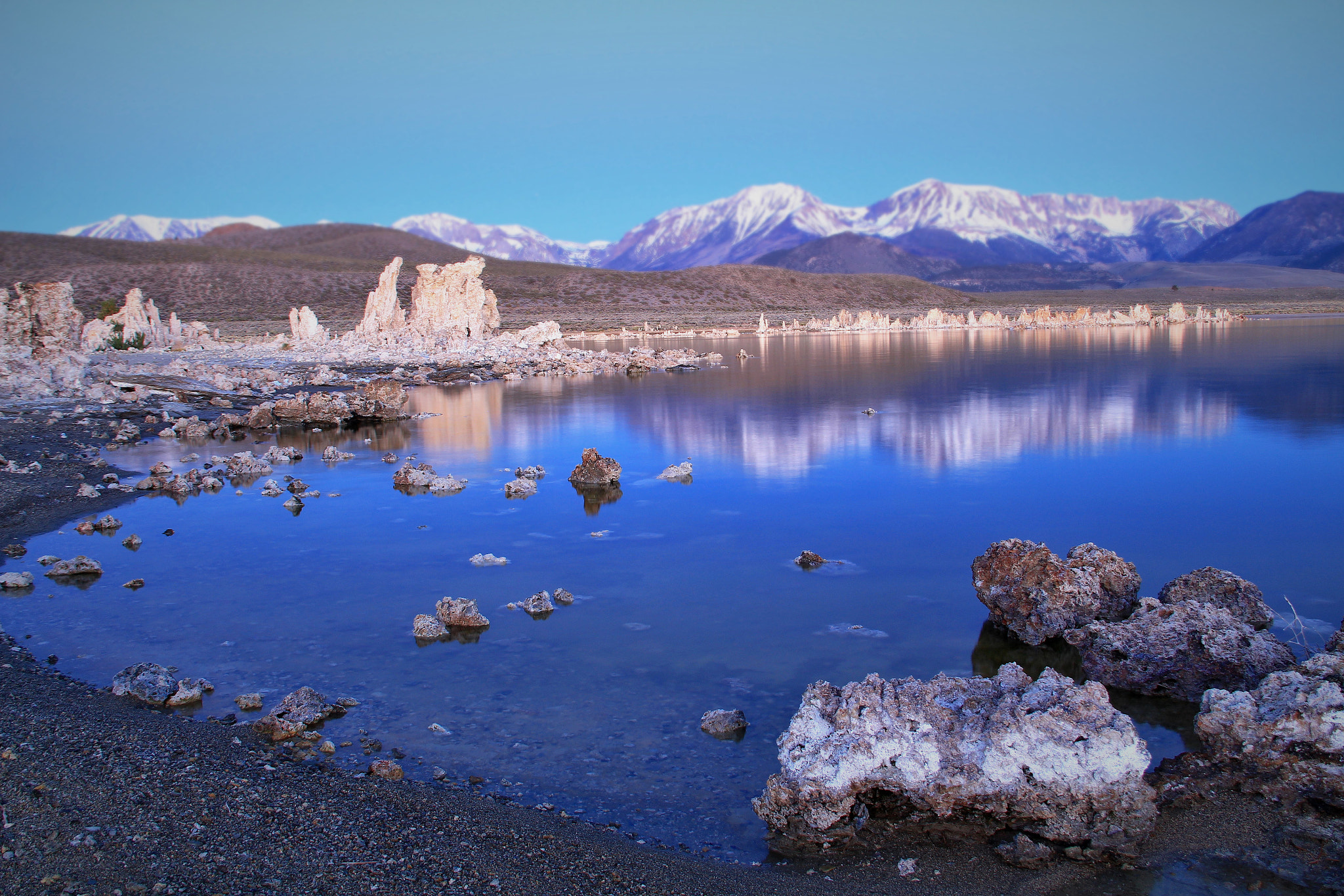 Canon EF 22-55mm f/4-5.6 USM sample photo. Mono lake photography