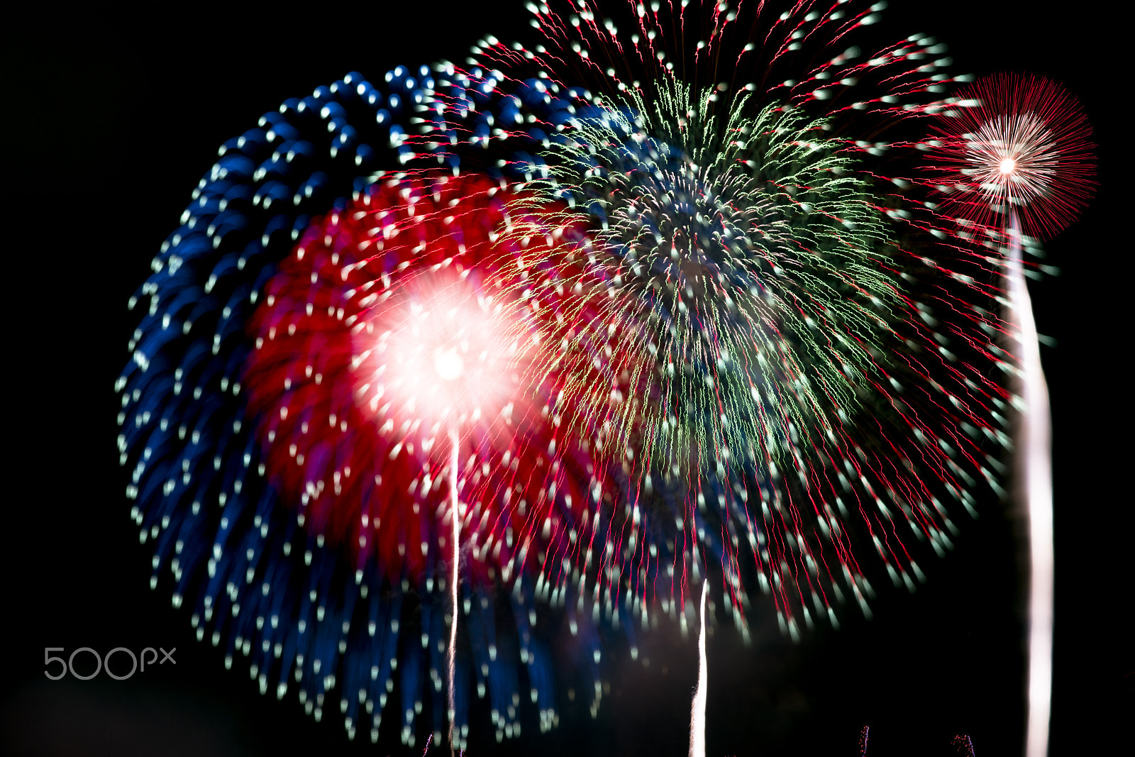 Minolta AF 100mm F2.8 Macro [New] sample photo. Fireworks(_dsc4585.jpg) photography