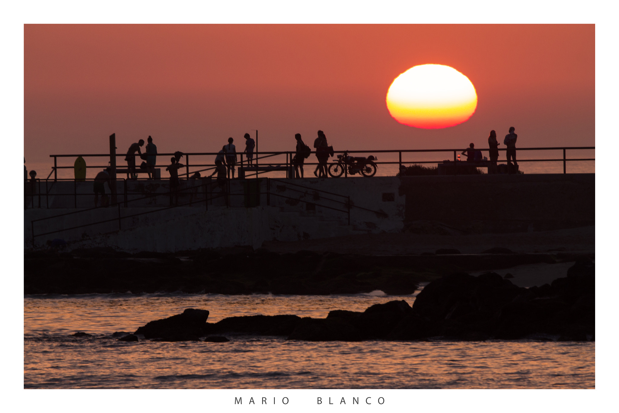 Canon EOS 1100D (EOS Rebel T3 / EOS Kiss X50) sample photo. Tarifa sunset photography