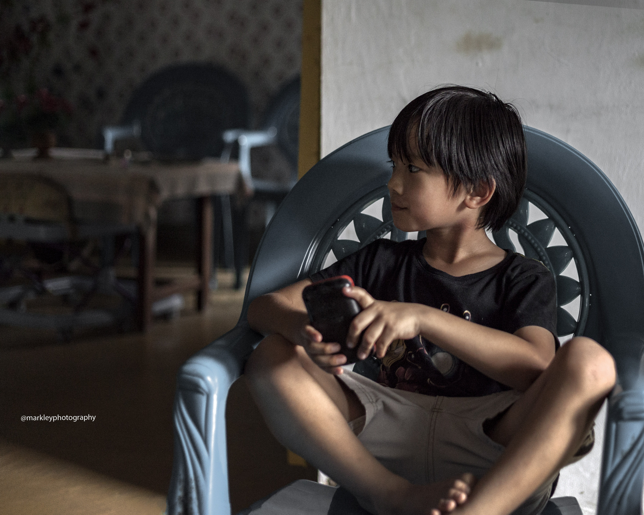 Canon EOS 5D Mark II + Canon EF 50mm F1.8 II sample photo. The wondering boy photography