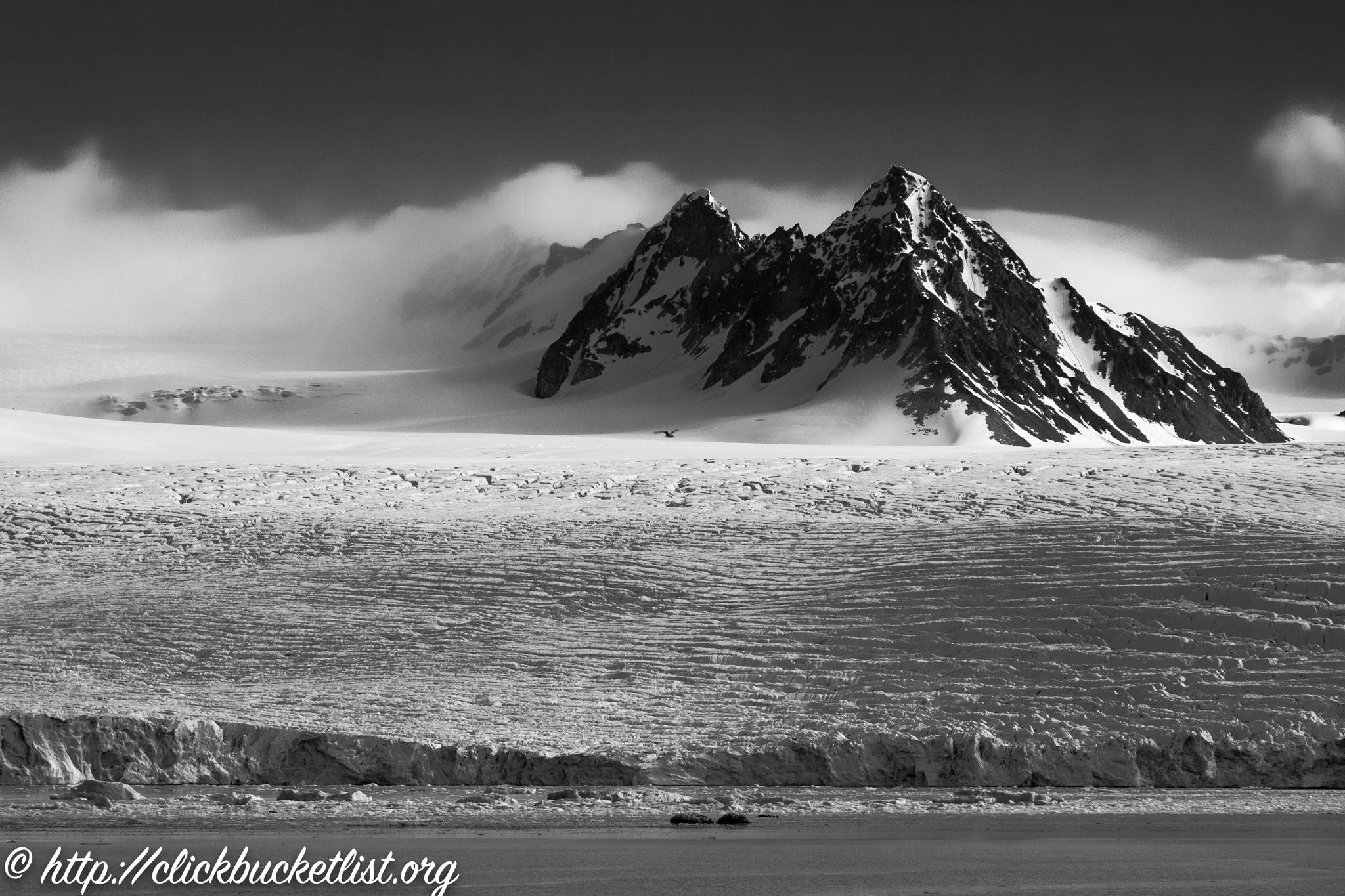 Sony a99 II + Tamron SP 150-600mm F5-6.3 Di VC USD sample photo. Svalbard glacier in black and white photography
