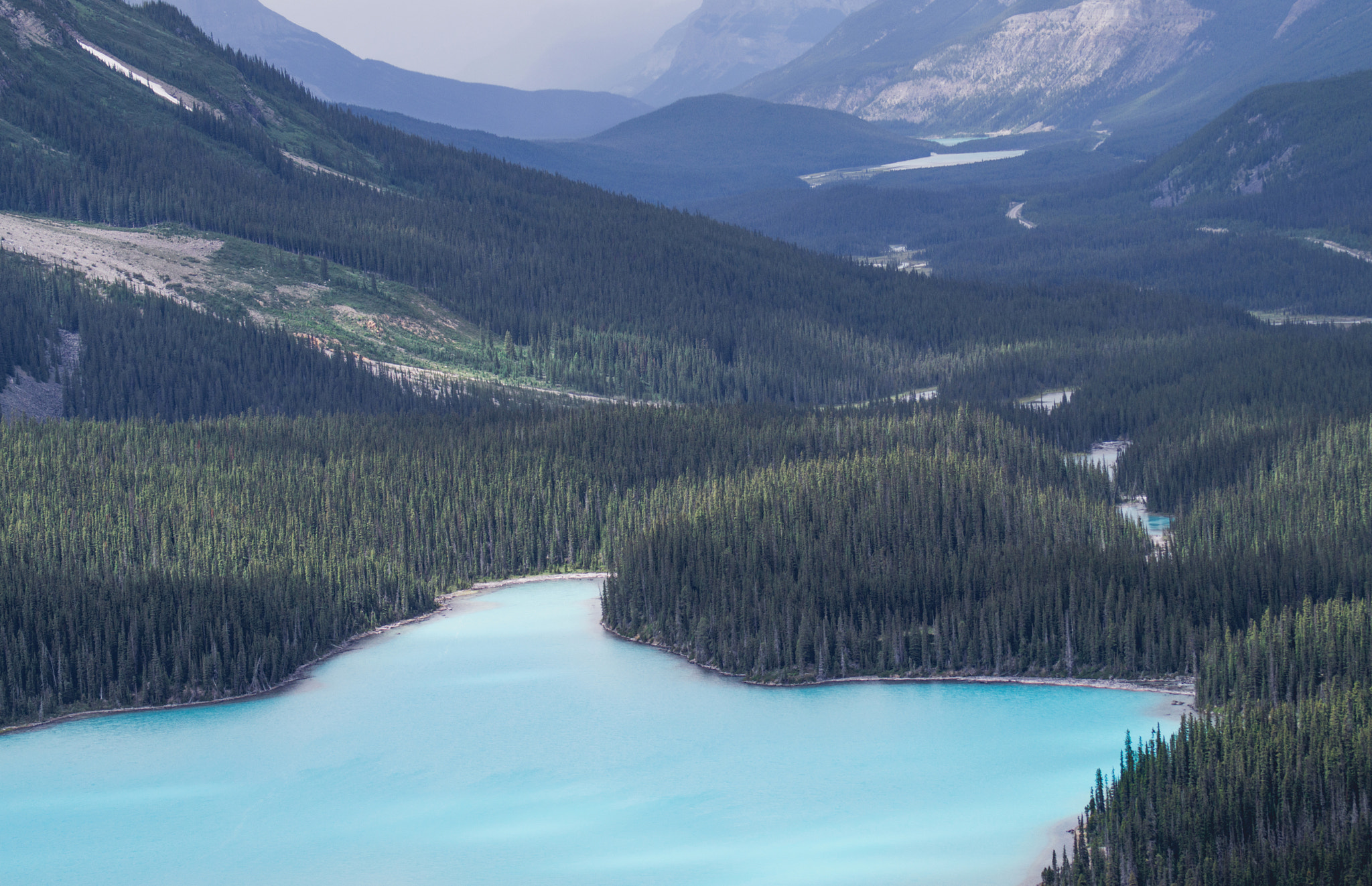 Sony 75-300mm F4.5-5.6 sample photo. Blue lake in a forest photography