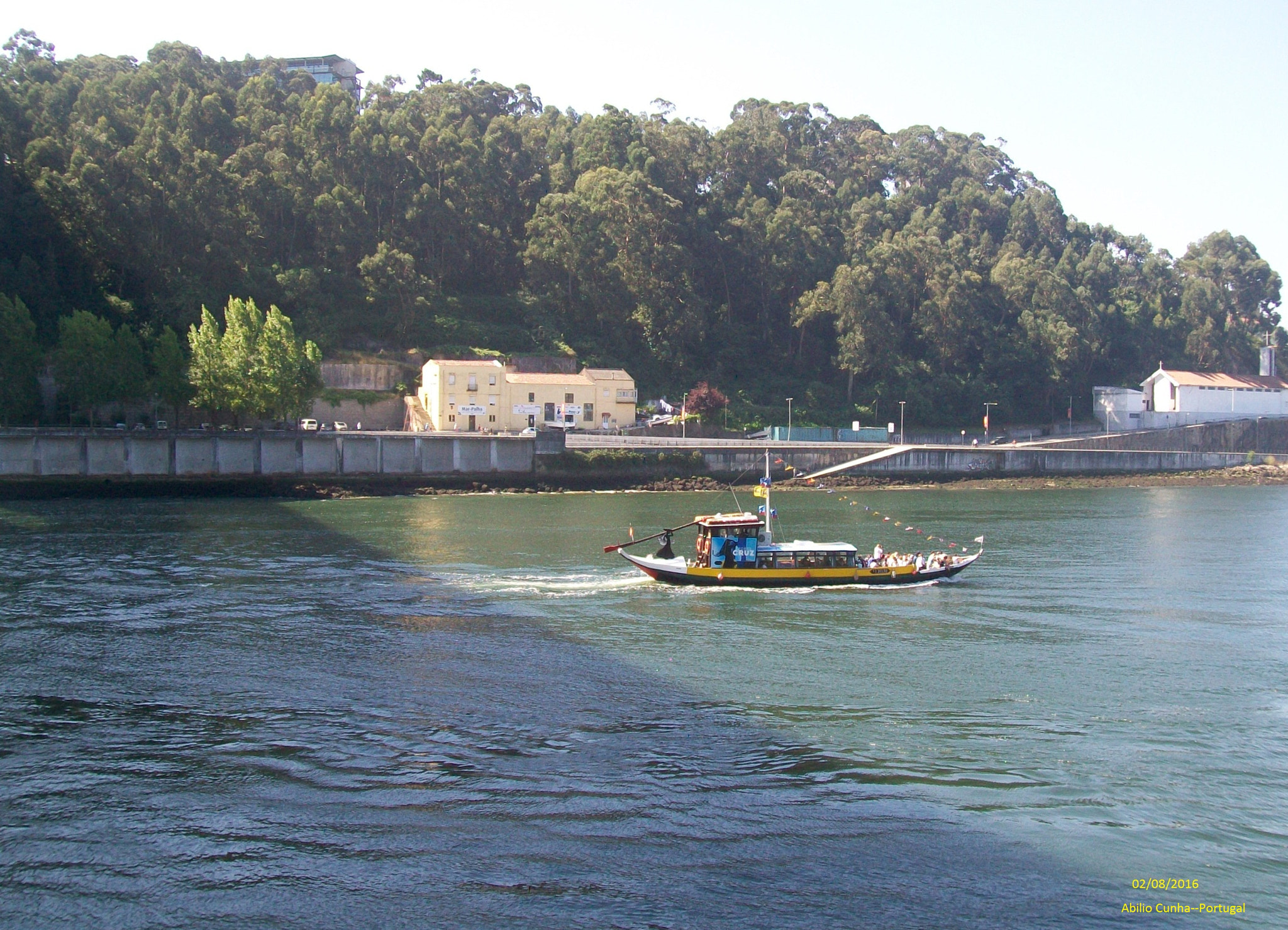Kodak EasyShare C913 sample photo. Rio douro porto portugal  c/ barco de turismo photography