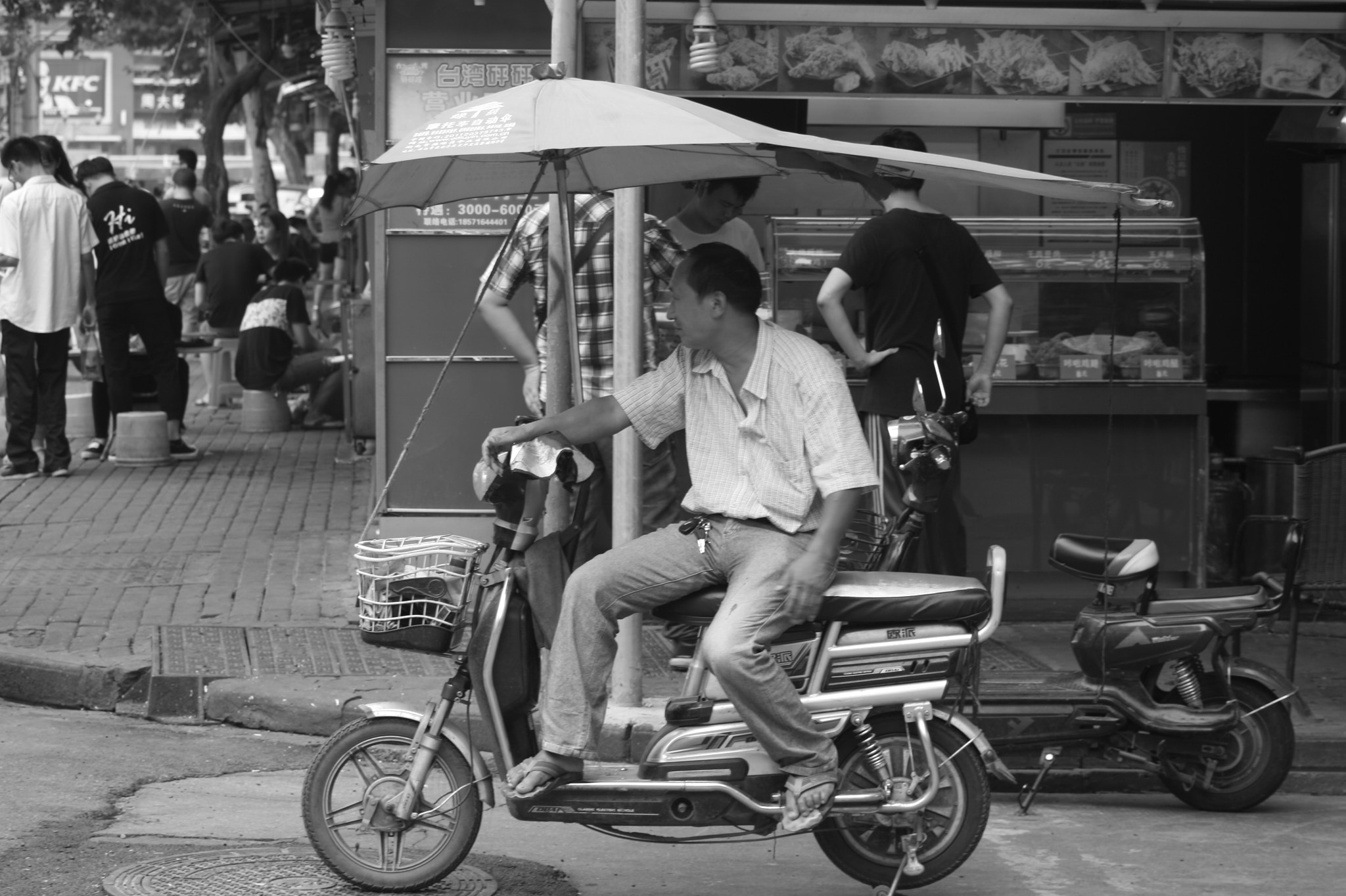 Canon EF 55-200mm f/4.5-5.6 sample photo