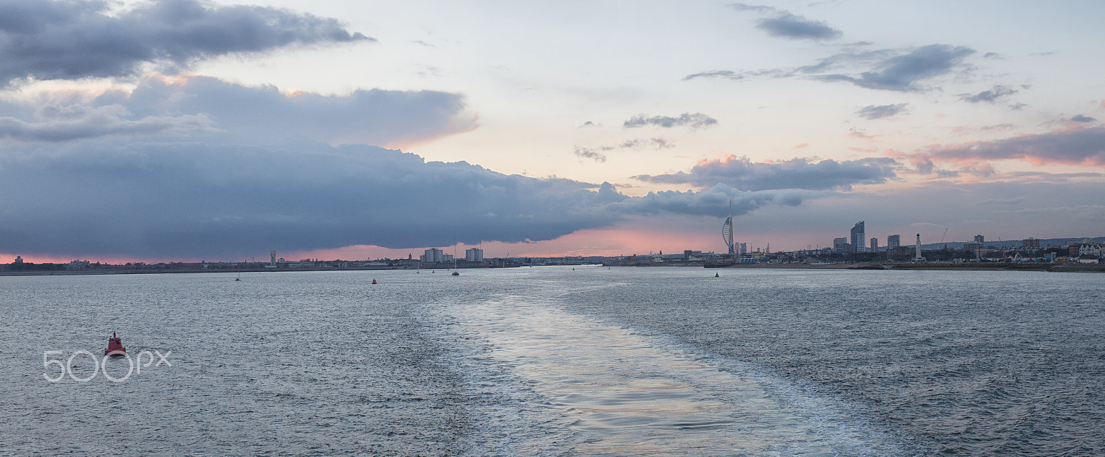 Canon EF 35mm F2 IS USM sample photo. Leaving portsmouth photography
