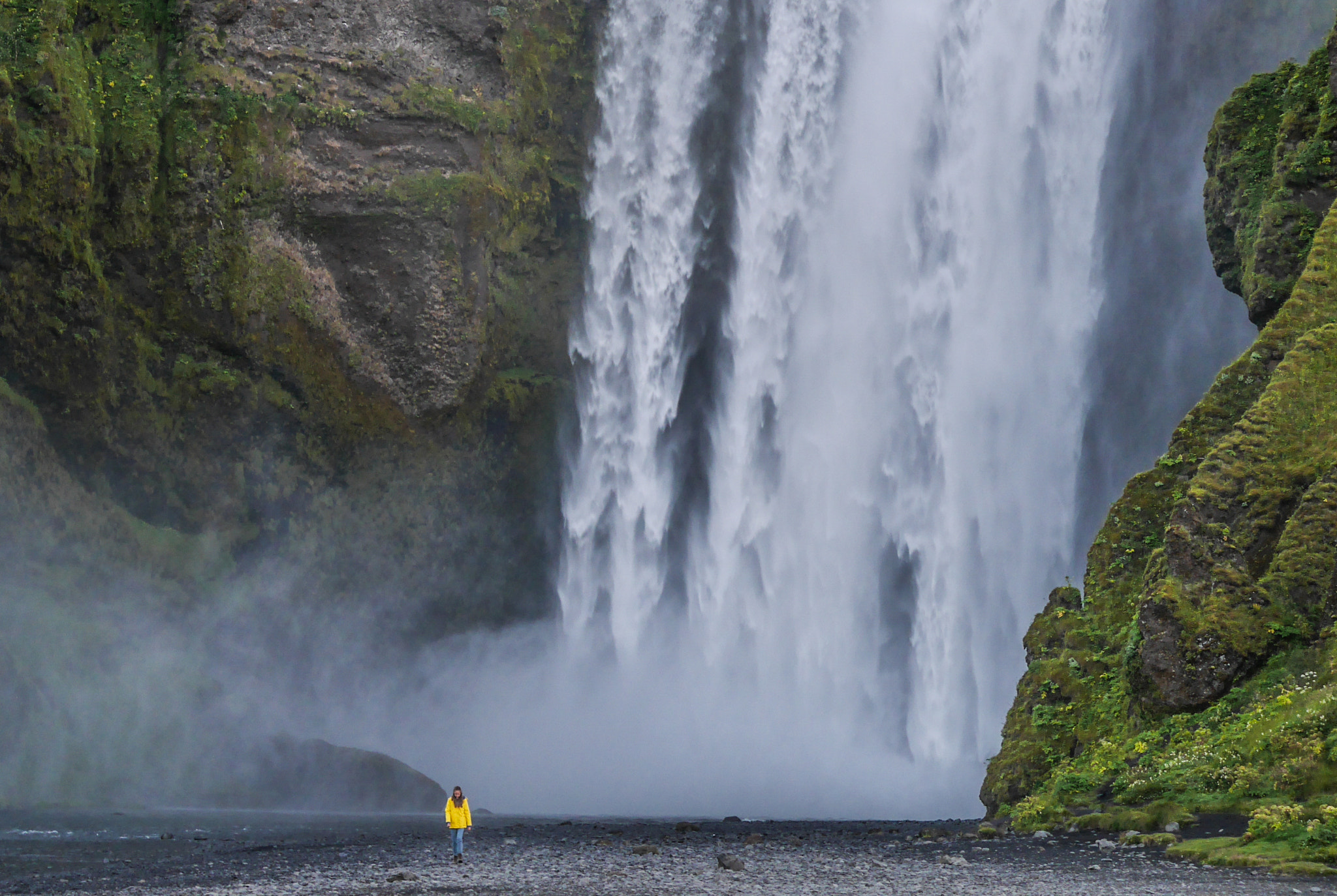 LUMIX G VARIO 45-150/F4.0-5.6 sample photo. Skogafoss photography