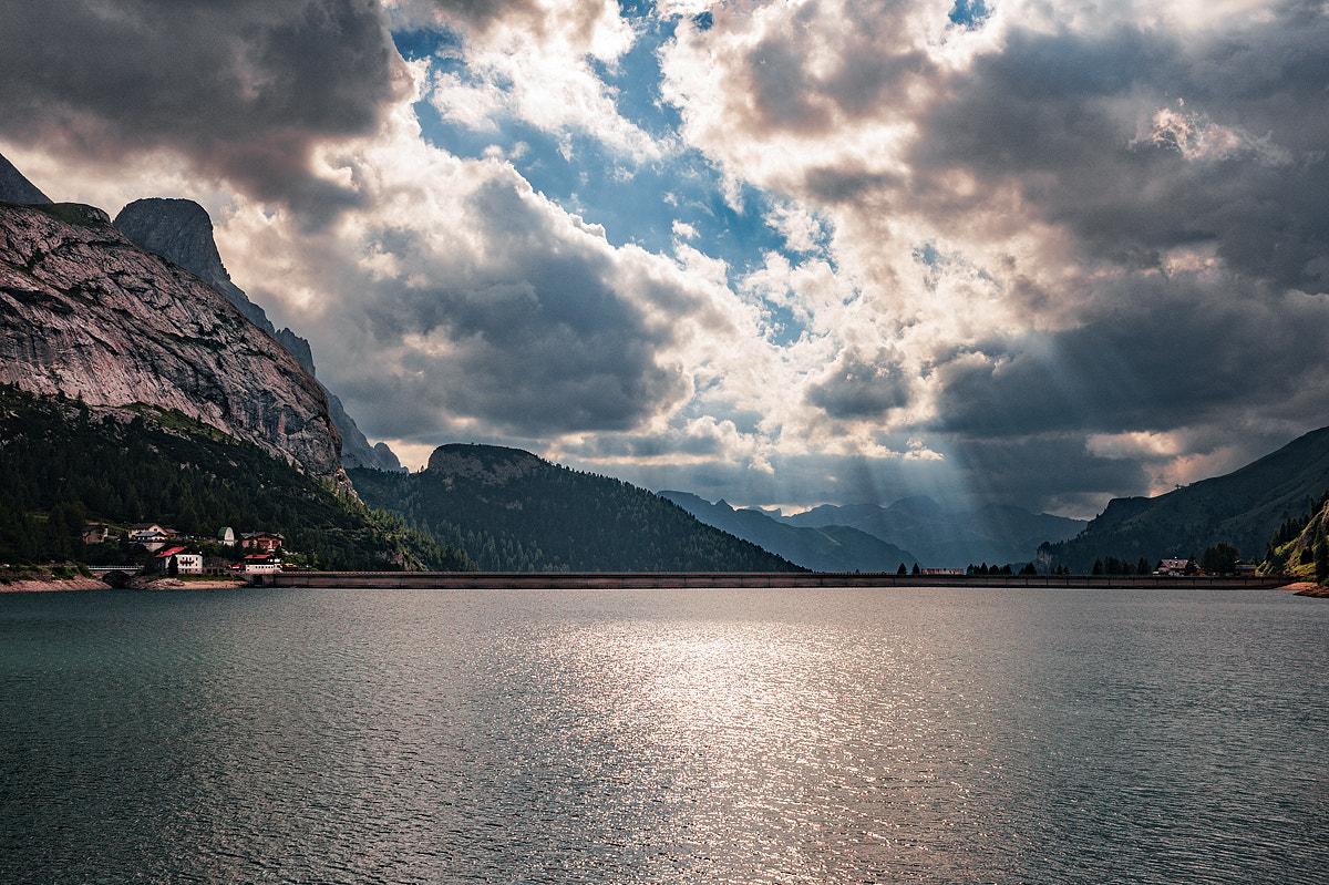 Nikon D3 + Nikon AF Nikkor 35mm F2D sample photo. Lake fedaia, marmolada (dolomiti) photography