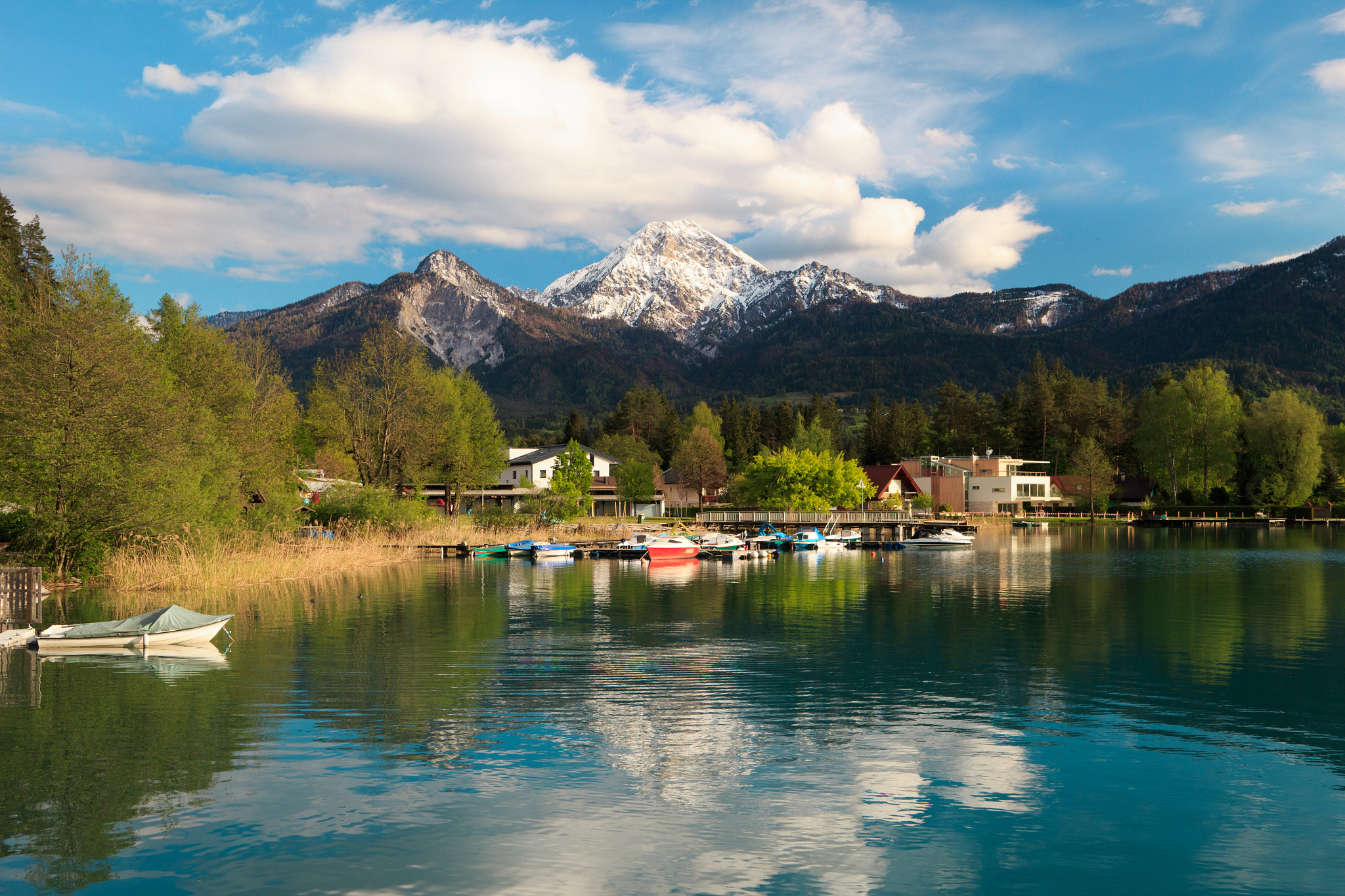 Canon EF-S 17-55mm F2.8 IS USM sample photo. Peaceful mountain lake photography