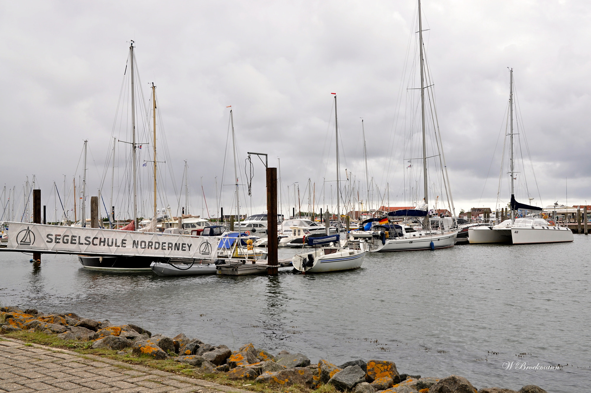 Sigma 17-50mm F2.8 EX DC OS HSM sample photo. Hafen photography