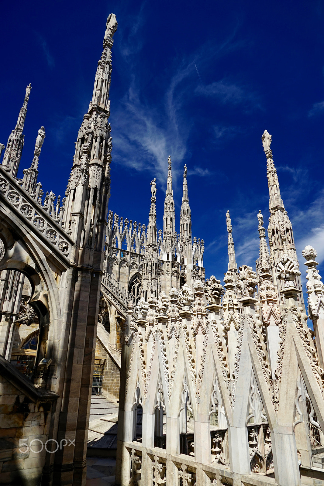 Sony a7 + Sony FE 24-240mm F3.5-6.3 OSS sample photo. Duomo di milano photography