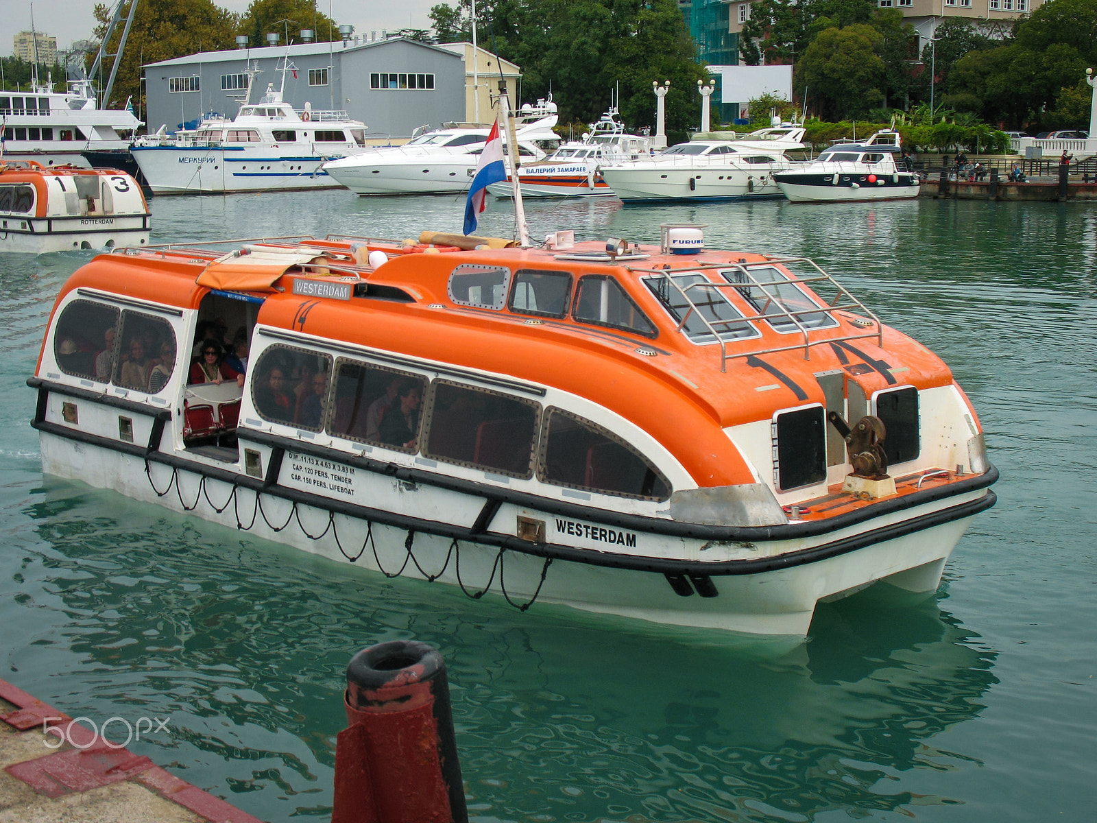 Canon POWERSHOT A630 sample photo. Lifeboat. photography
