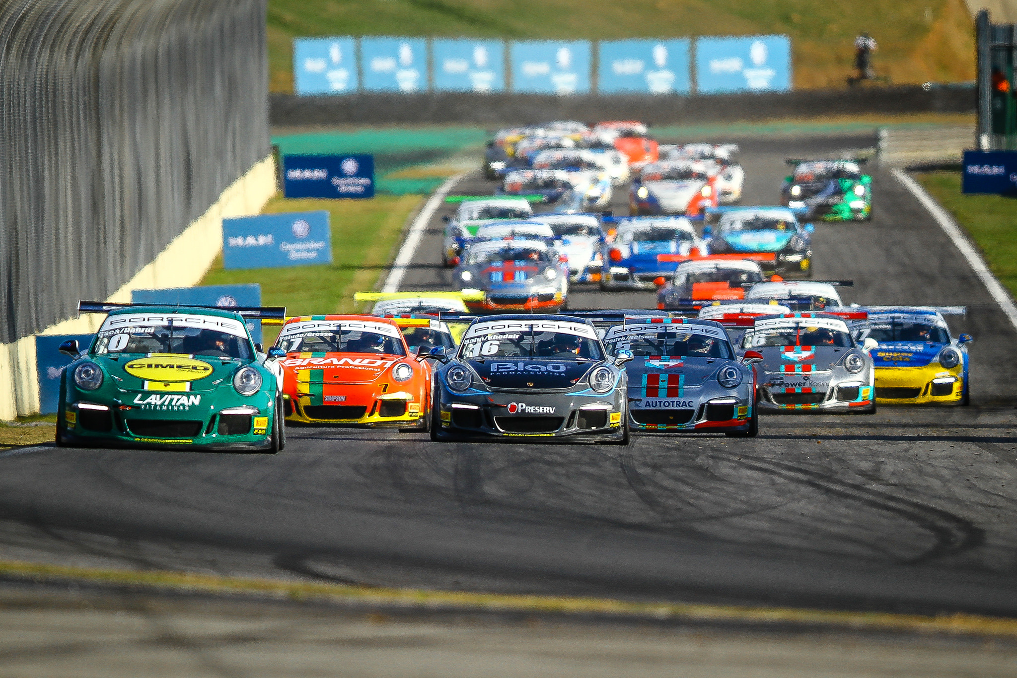 Canon EF 400mm F2.8L IS II USM sample photo. Porsche gt3 cup challenge photography