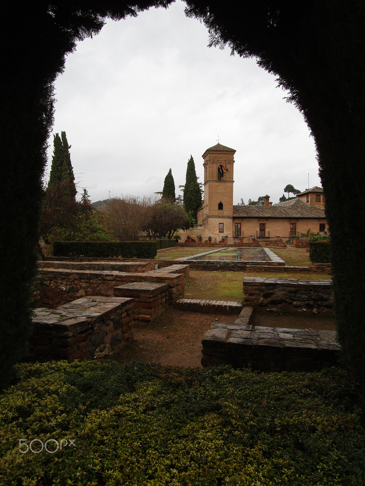 Canon PowerShot ELPH 150 IS (IXUS 155 / IXY 140) sample photo. Granada, españa, abril de 2016 photography