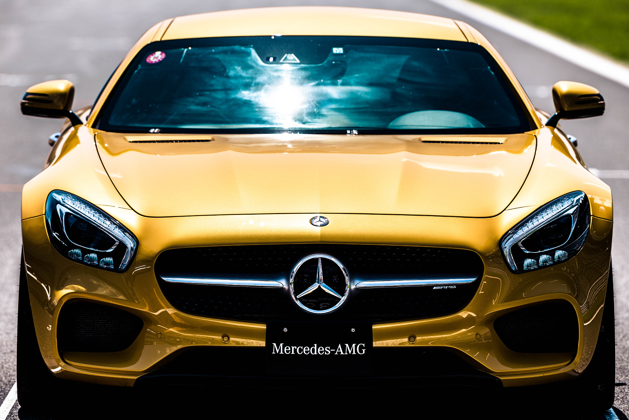 Canon EF 300mm F2.8L IS II USM sample photo. Mercedes-amg gt s photography