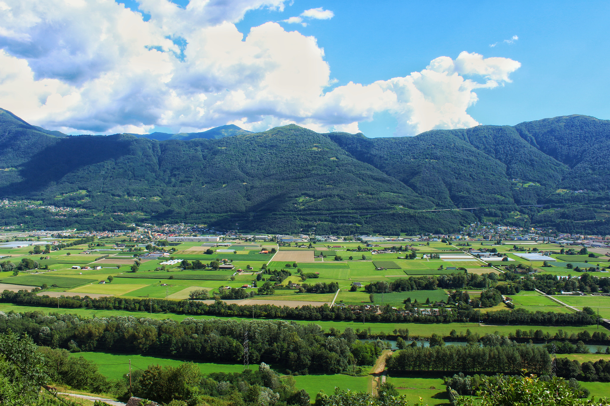 Canon EF-S 18-55mm F3.5-5.6 III sample photo. Piano di magadino ti svizzera photography