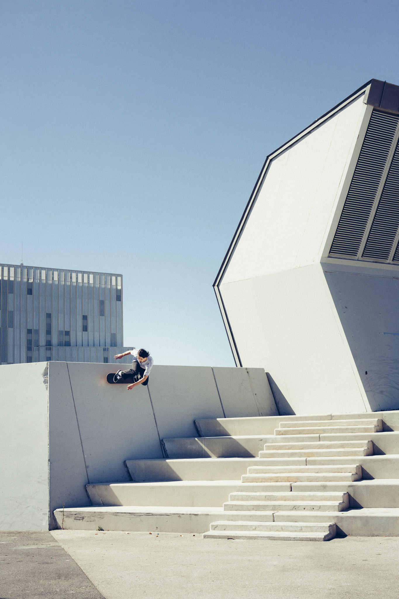 Canon EOS-1Ds Mark III + ZEISS Planar T* 50mm F1.4 sample photo. Wallride lesson photography