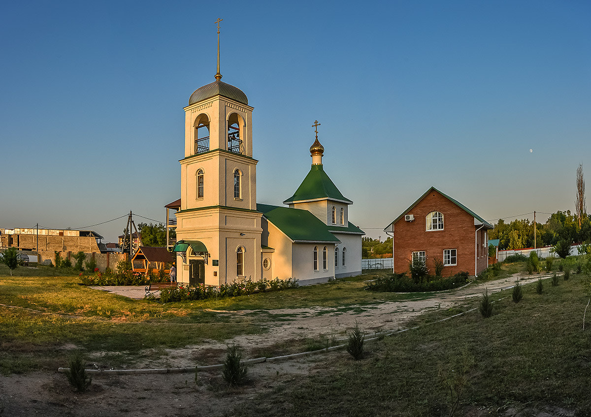 AF Zoom-Nikkor 28-105mm f/3.5-4.5D IF sample photo. Церковь Александра Невского photography