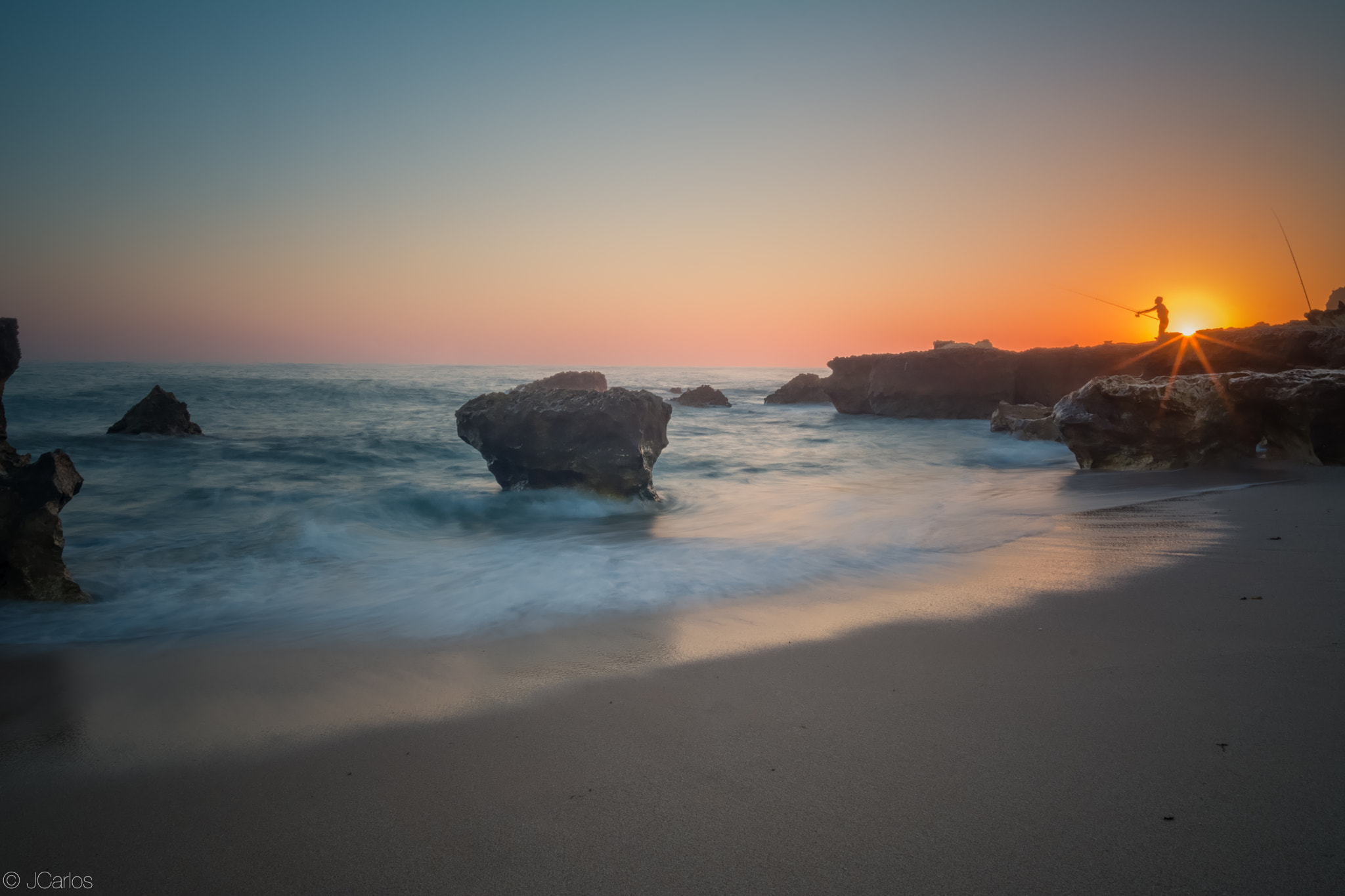 Nikon D7100 + Samyang 16mm F2 ED AS UMC CS sample photo. The fisherman photography