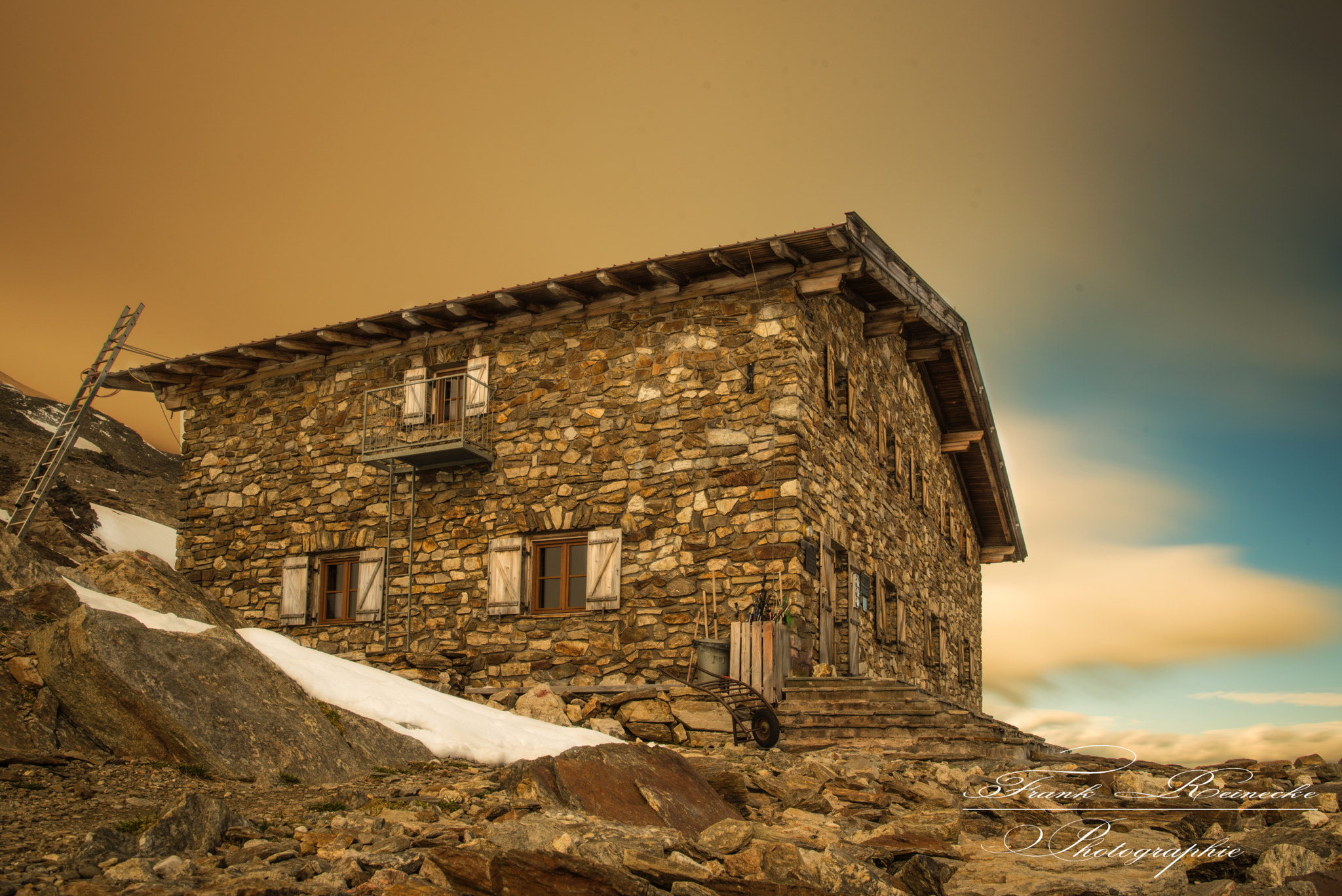 Nikon AF-S Nikkor 24mm F1.4G ED sample photo. Riesenfernerhütte photography